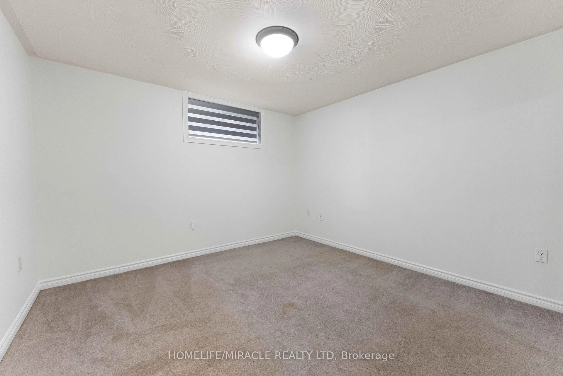 Photo 39 of 30 Dove Crescent, Barrie, Ardagh — HOMEH
