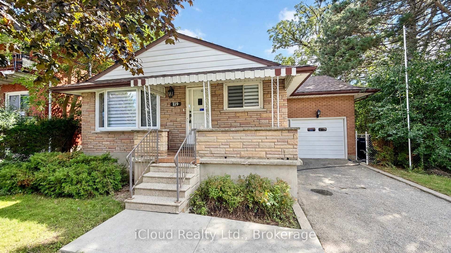 Photo 2 of 119 Dixon Street, Kitchener, Rockway — HOMEH
