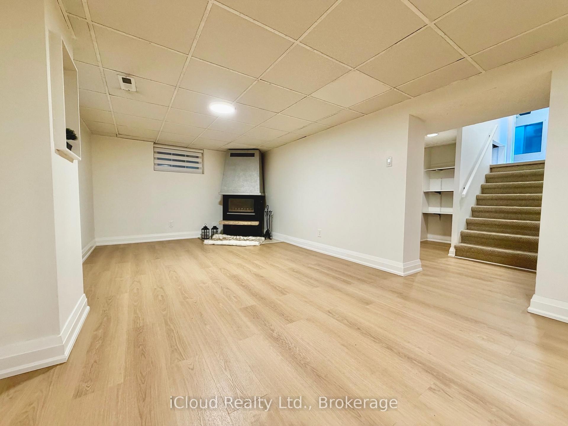 Photo 21 of 119 Dixon Street, Kitchener, Rockway — HOMEH