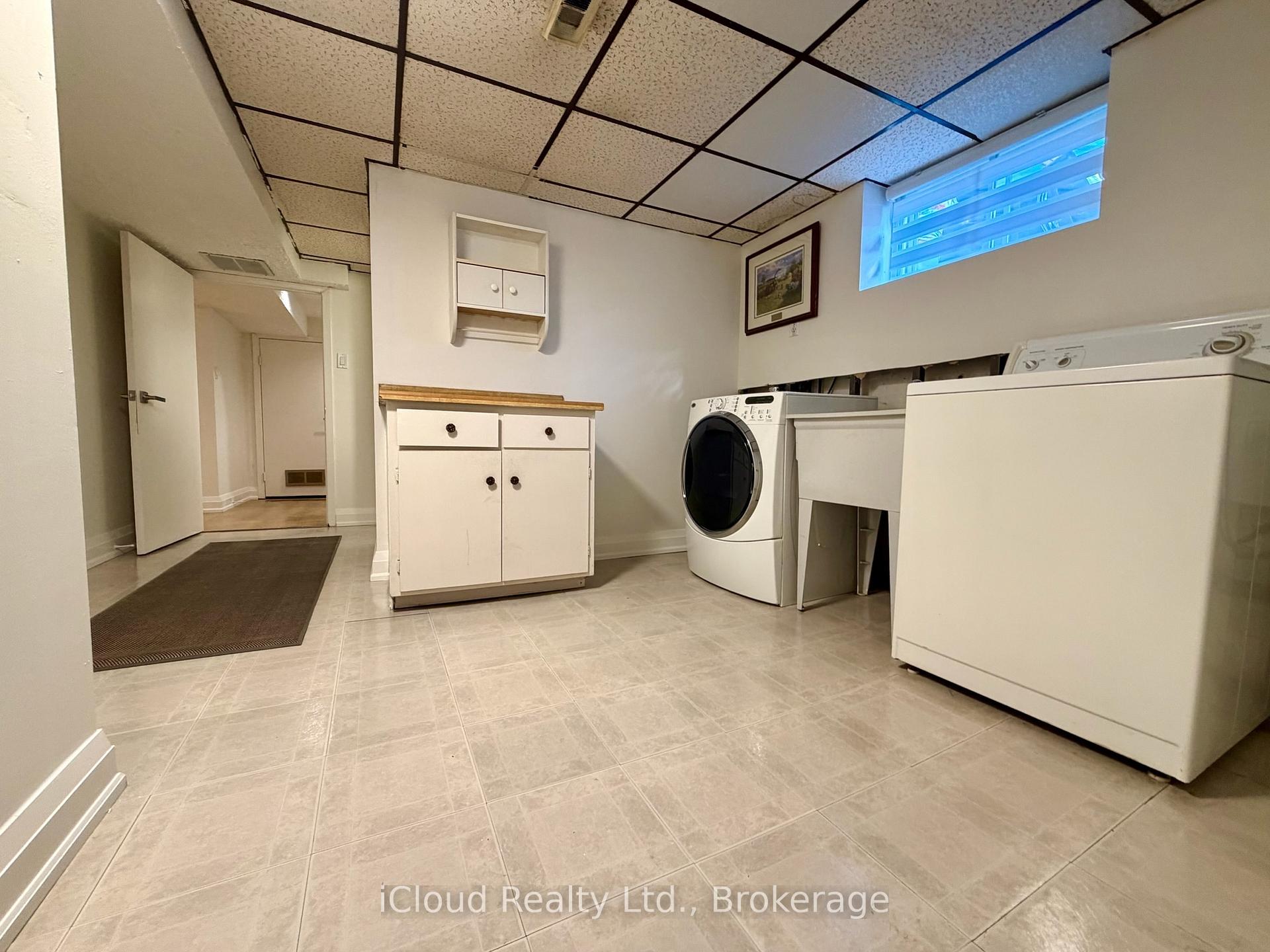 Photo 27 of 119 Dixon Street, Kitchener, Rockway — HOMEH
