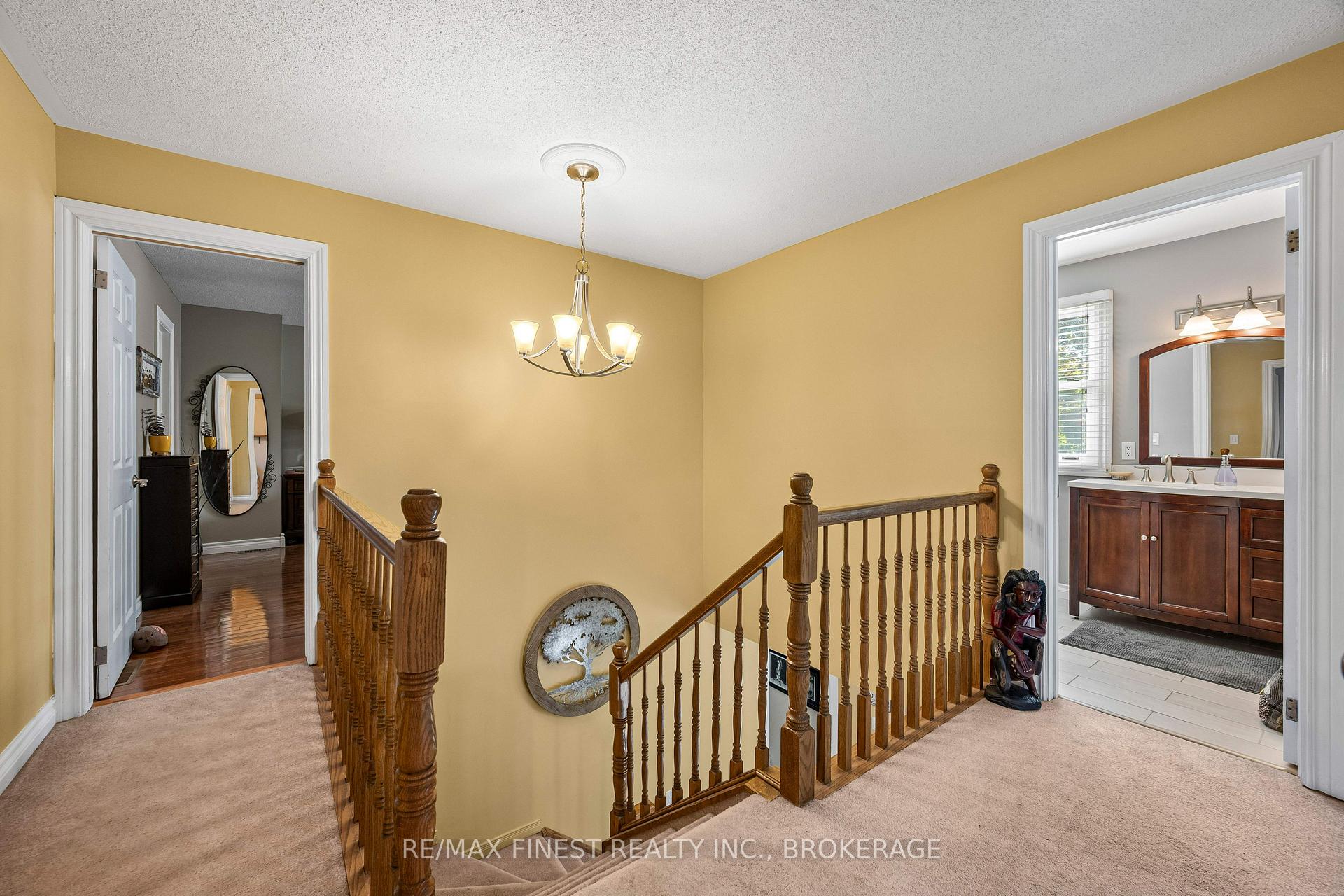 Photo 22 of 2032 Valleyview Drive, Frontenac, Frontenac South — HOMEH