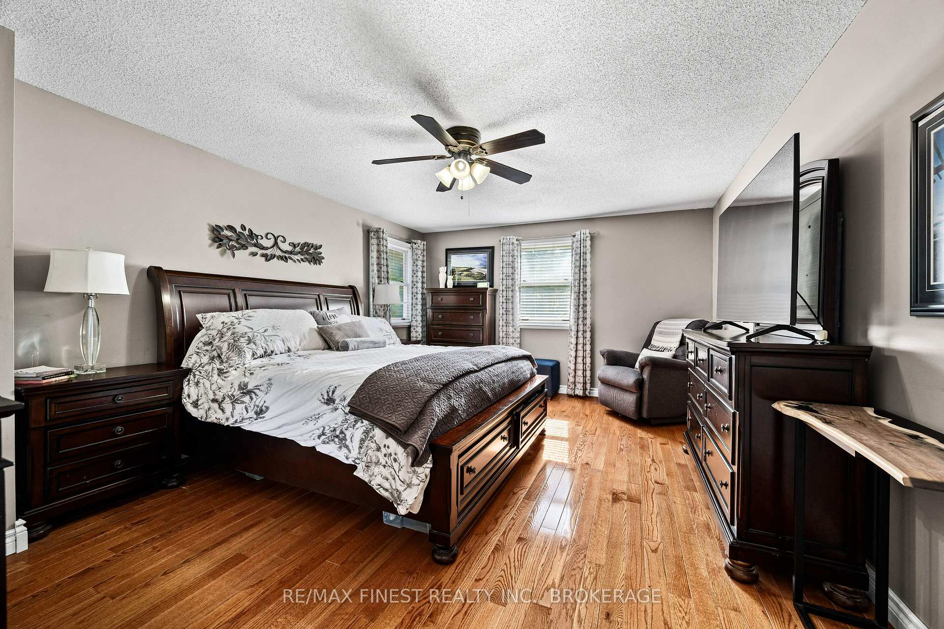 Photo 23 of 2032 Valleyview Drive, Frontenac, Frontenac South — HOMEH