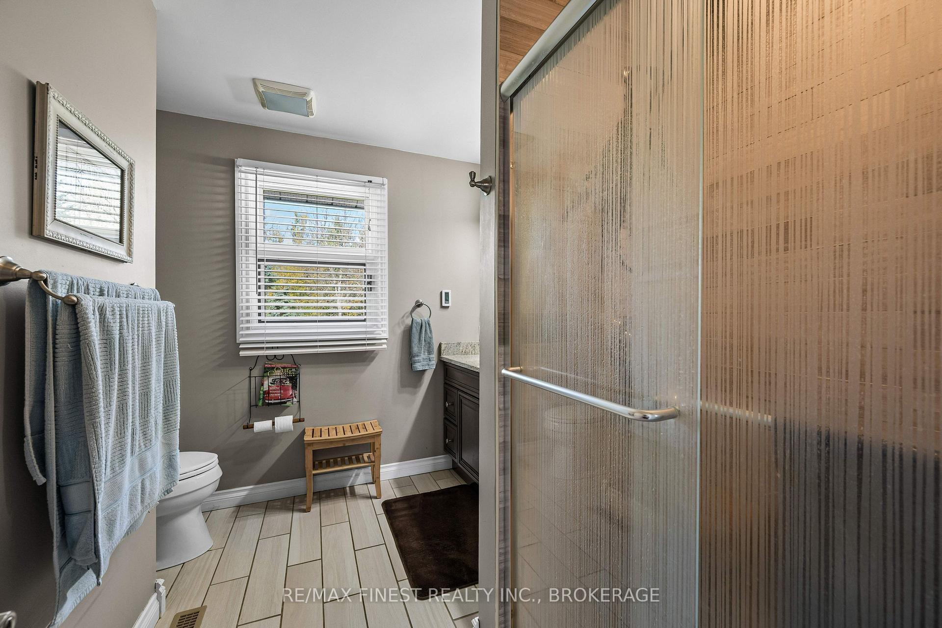 Photo 25 of 2032 Valleyview Drive, Frontenac, Frontenac South — HOMEH