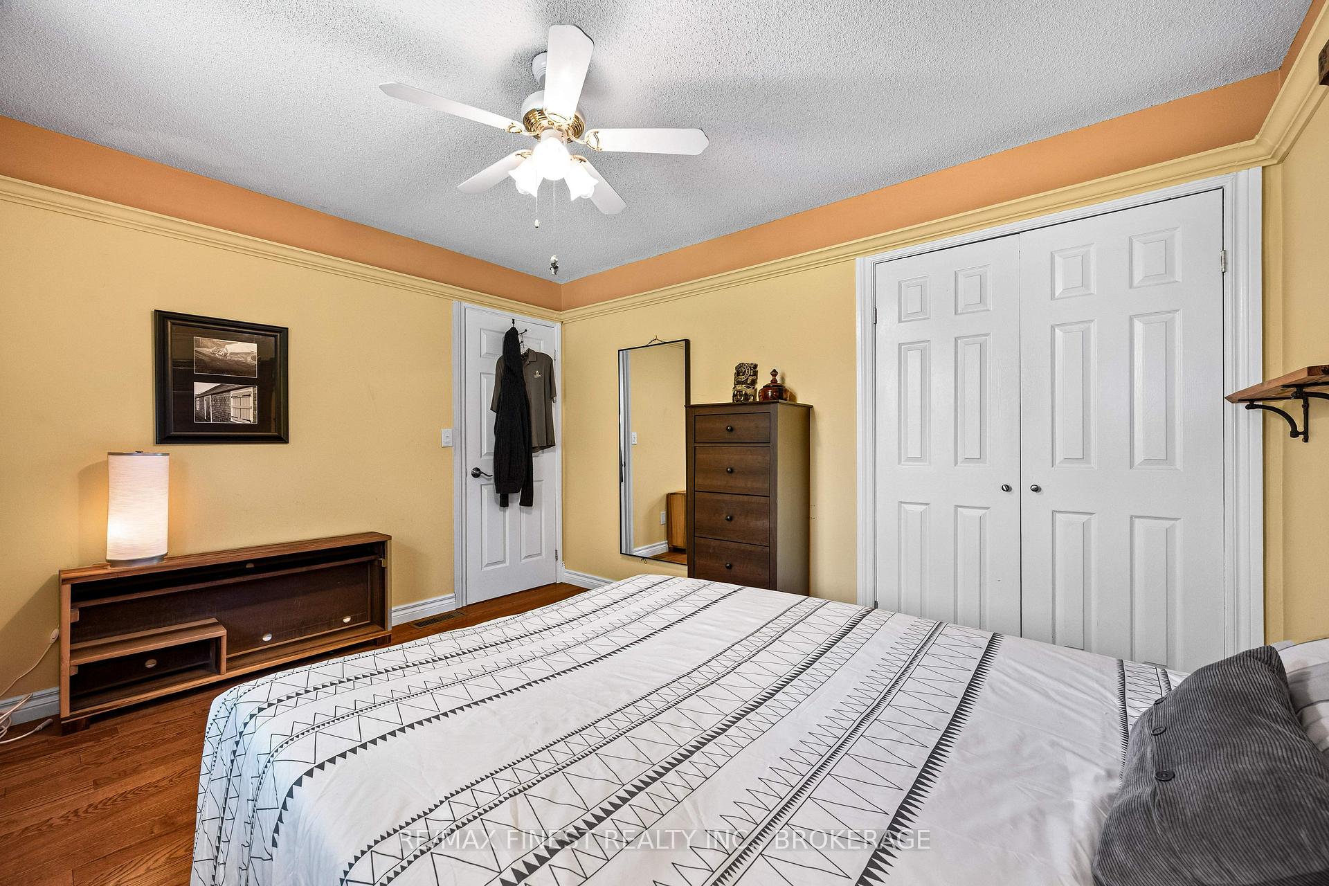 Photo 30 of 2032 Valleyview Drive, Frontenac, Frontenac South — HOMEH