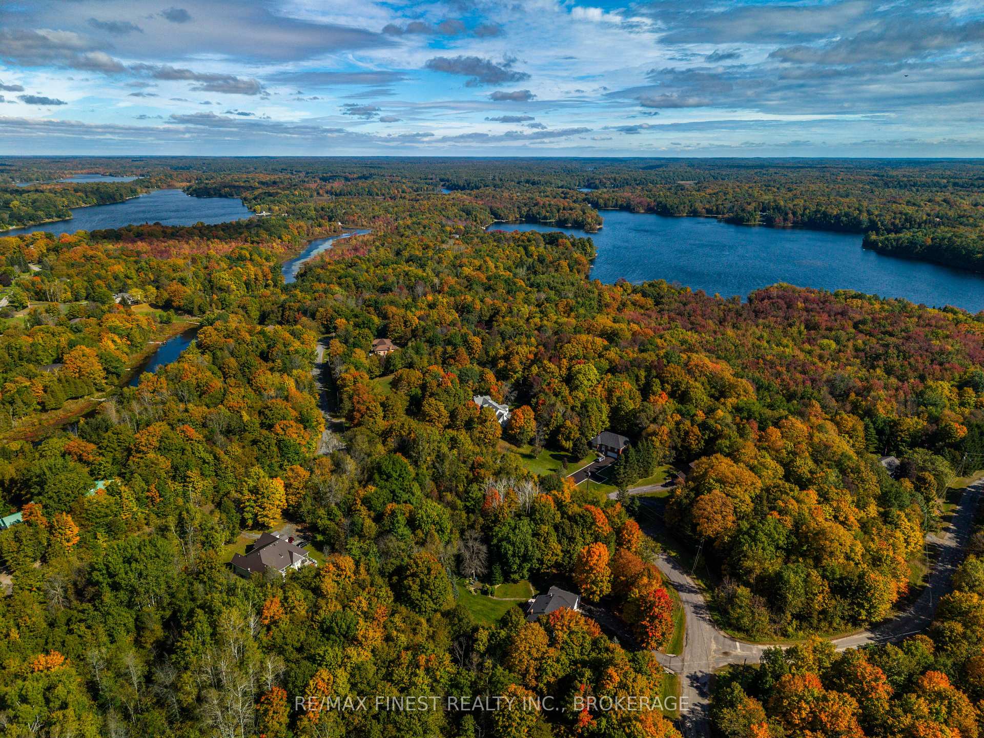 Photo 46 of 2032 Valleyview Drive, Frontenac, Frontenac South — HOMEH