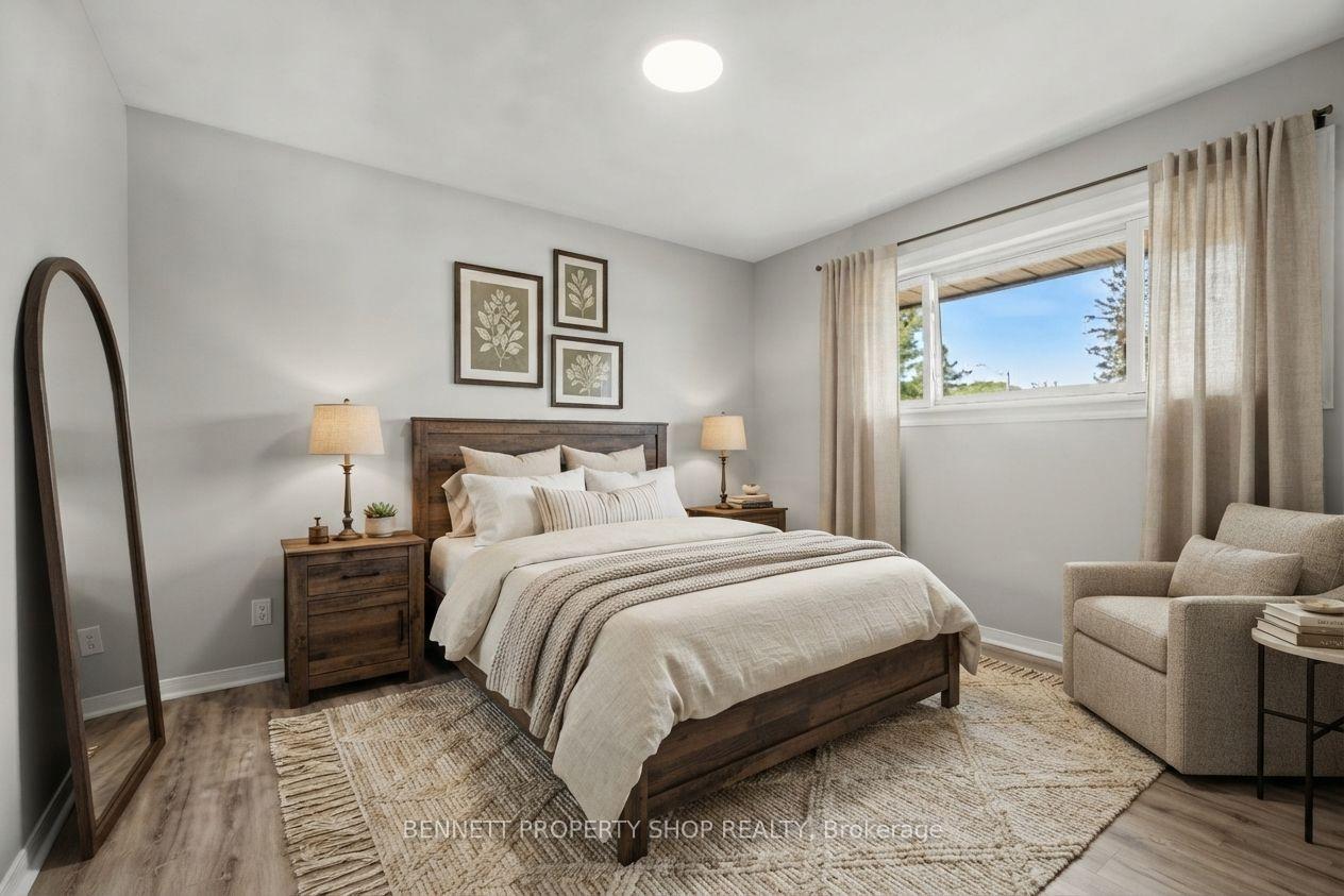 Photo 6 of 1308 Rustic Drive, Ottawa, Parkway Park — HOMEH
