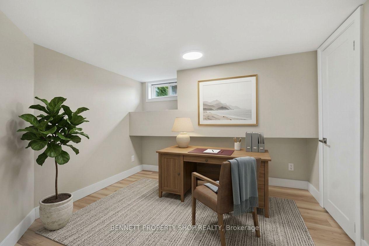 Photo 15 of 1308 Rustic Drive, Ottawa, Parkway Park — HOMEH