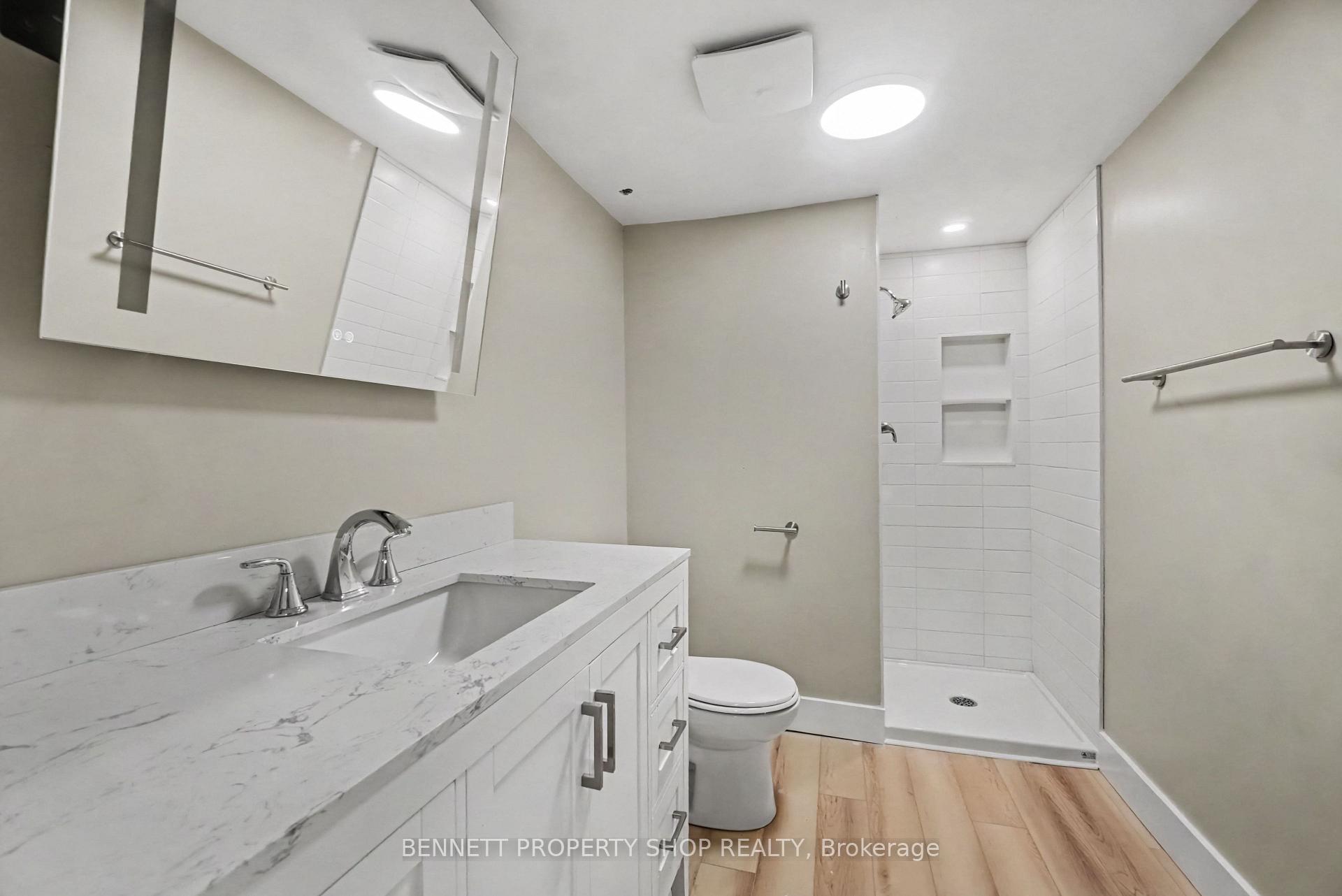 Photo 16 of 1308 Rustic Drive, Ottawa, Parkway Park — HOMEH