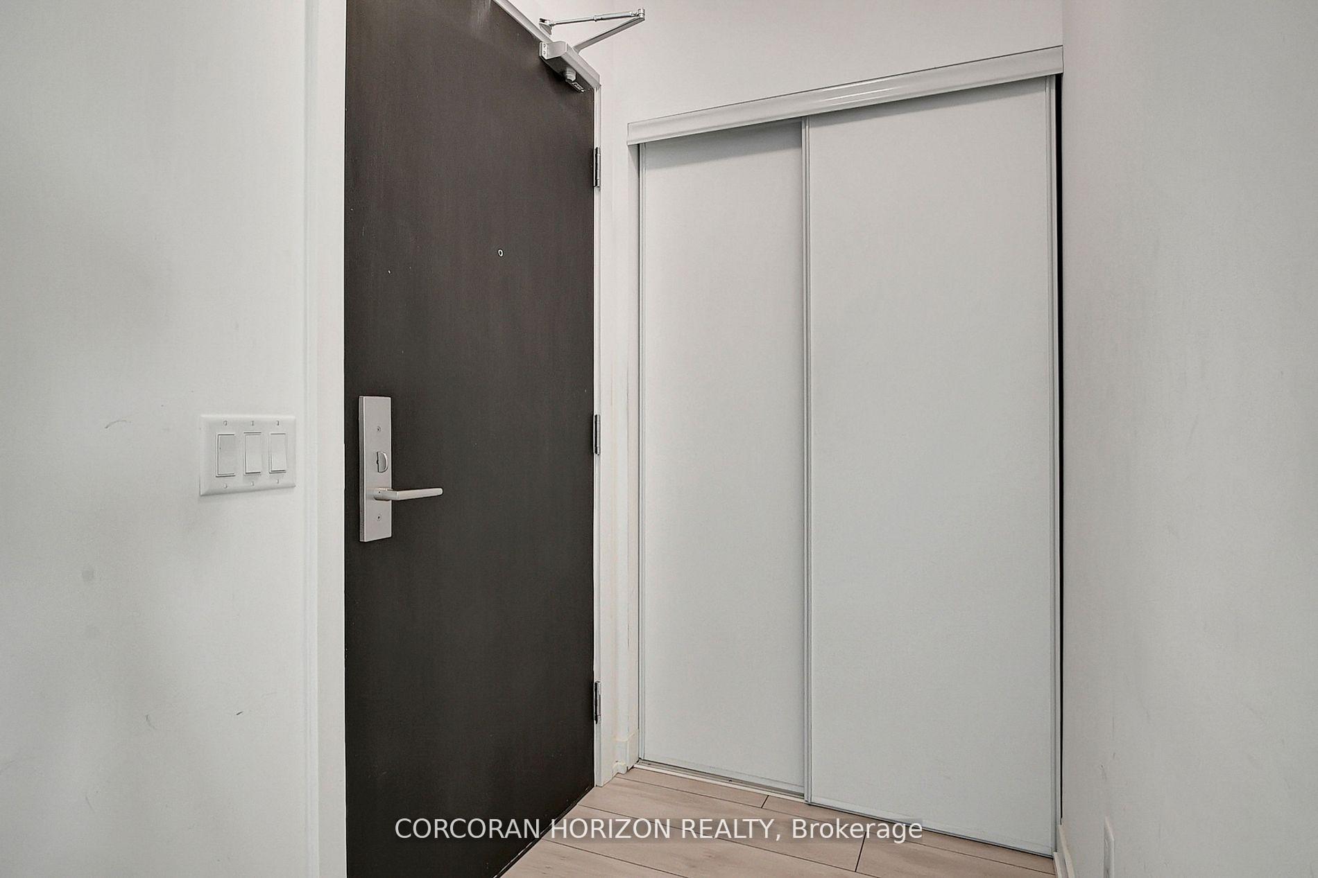 Photo 3 of Unit 805, 55 Duke Street, Kitchener, City Commercial Core — HOMEH