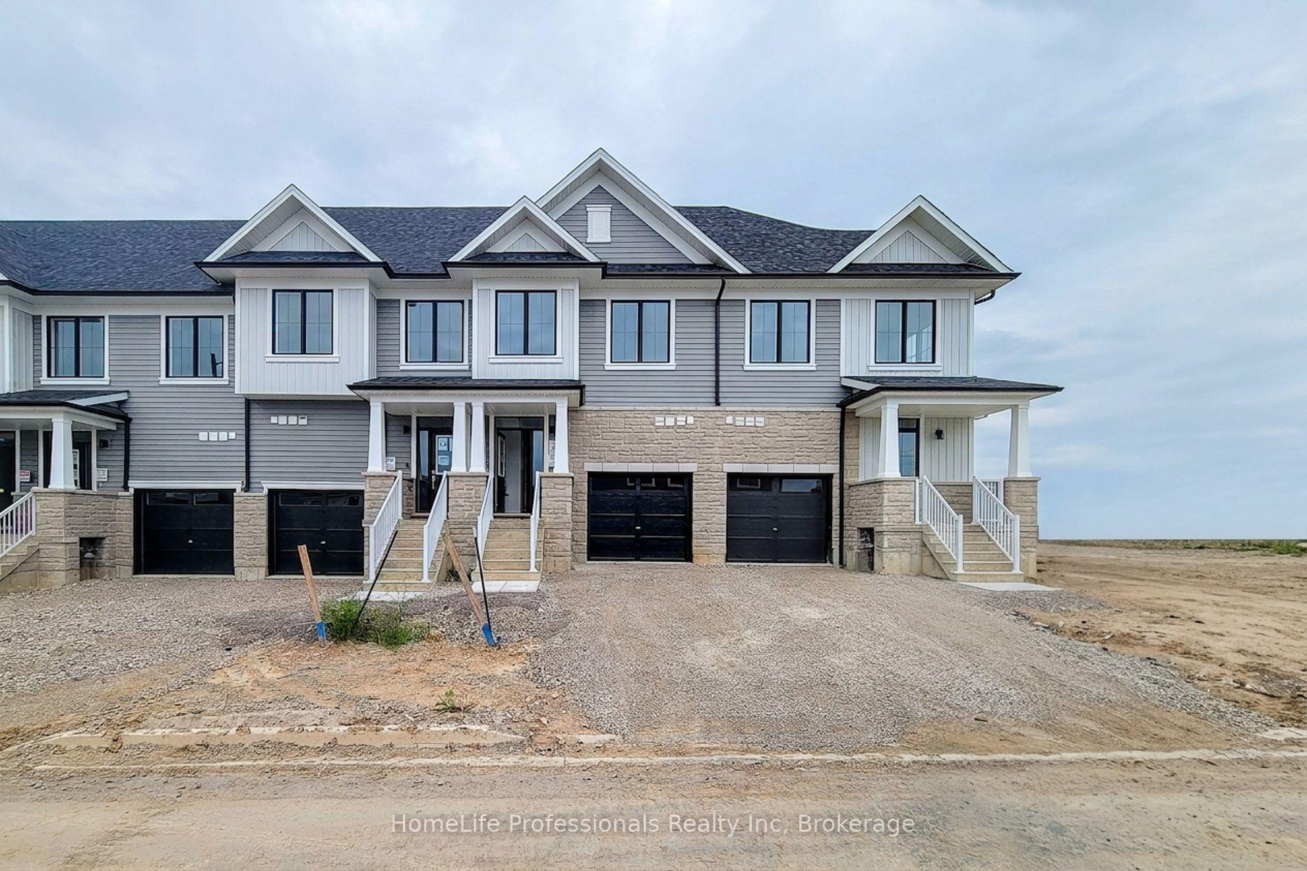 Photo 7 of 4 Elite Crescent, Haldimand — HOMEH
