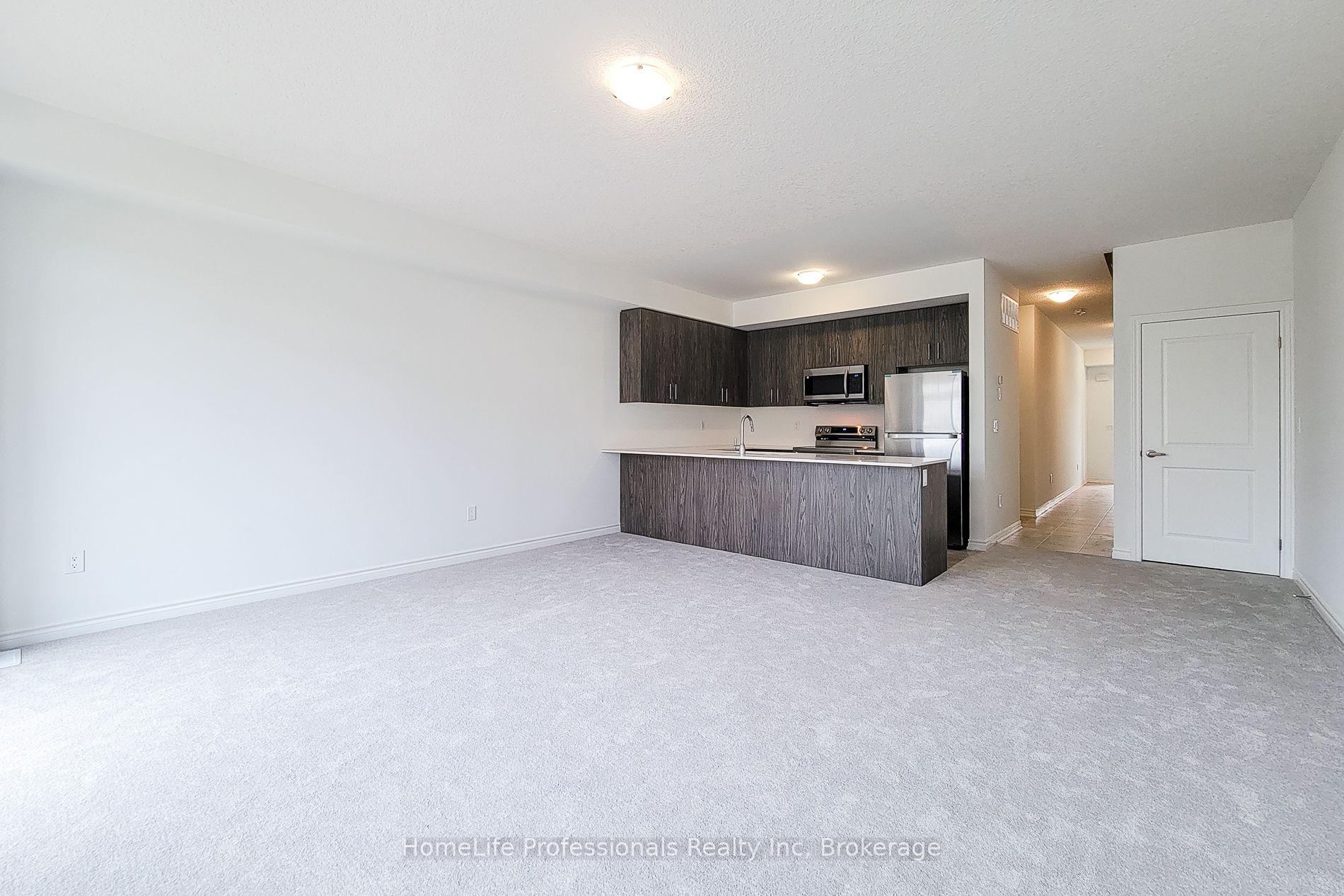 Photo 12 of 4 Elite Crescent, Haldimand — HOMEH
