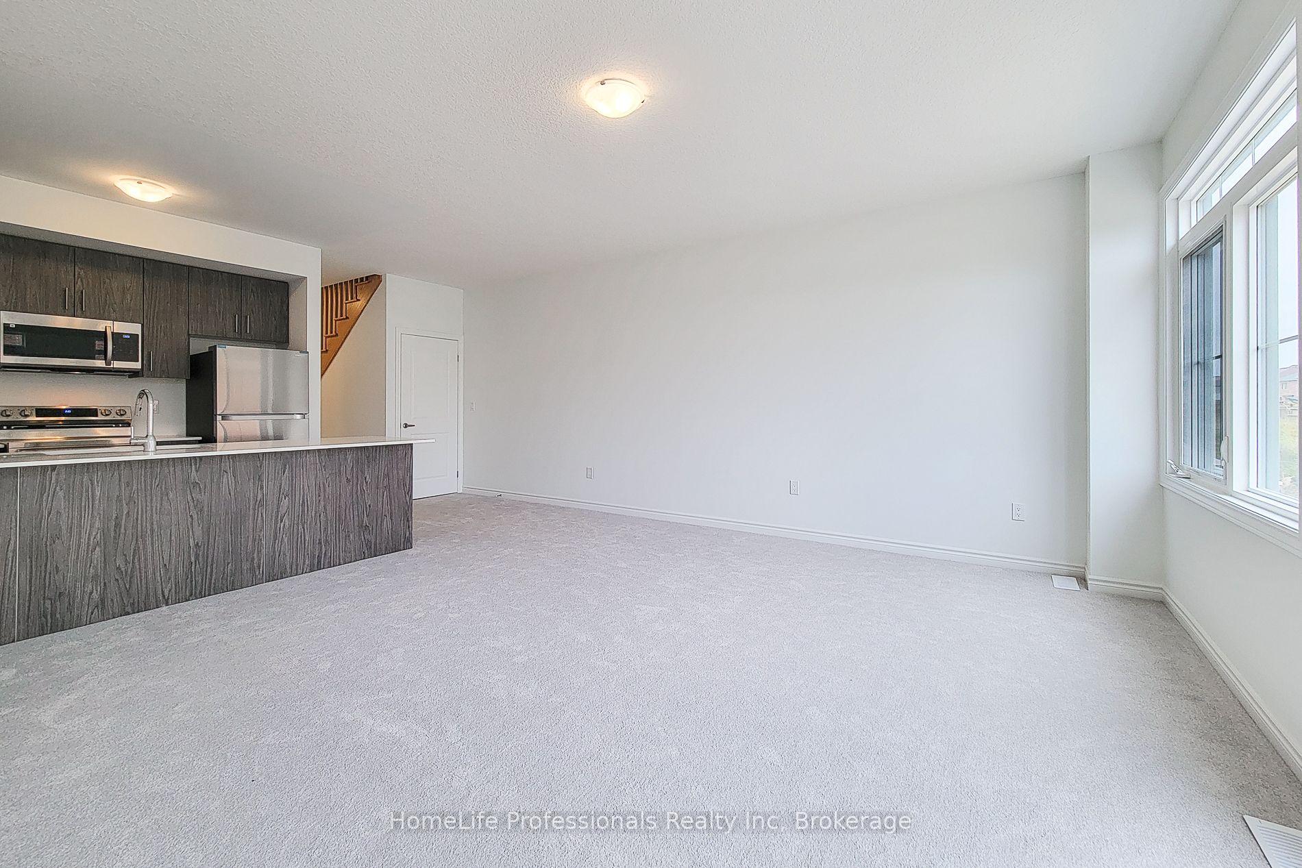 Photo 14 of 4 Elite Crescent, Haldimand — HOMEH