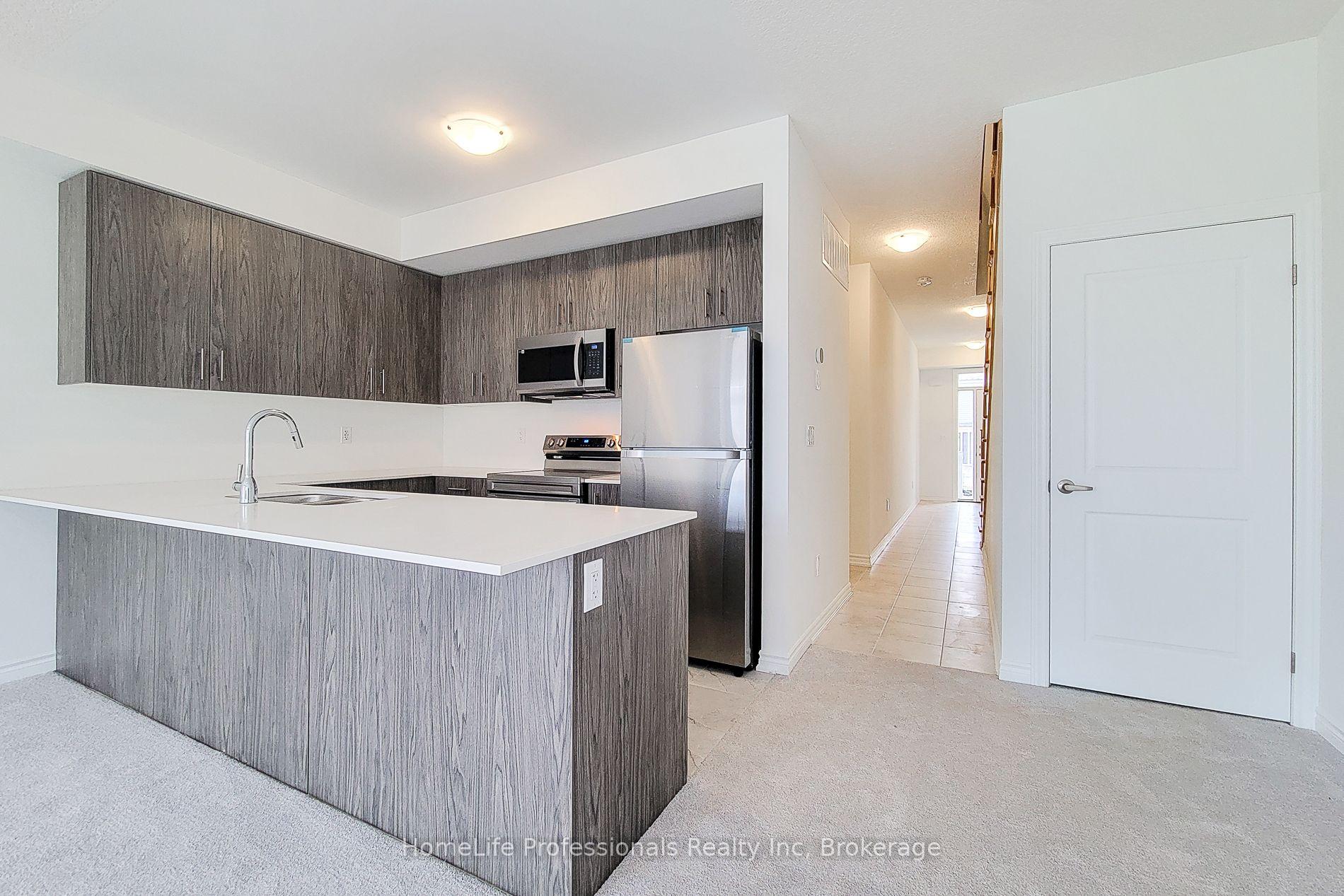 Photo 18 of 4 Elite Crescent, Haldimand — HOMEH