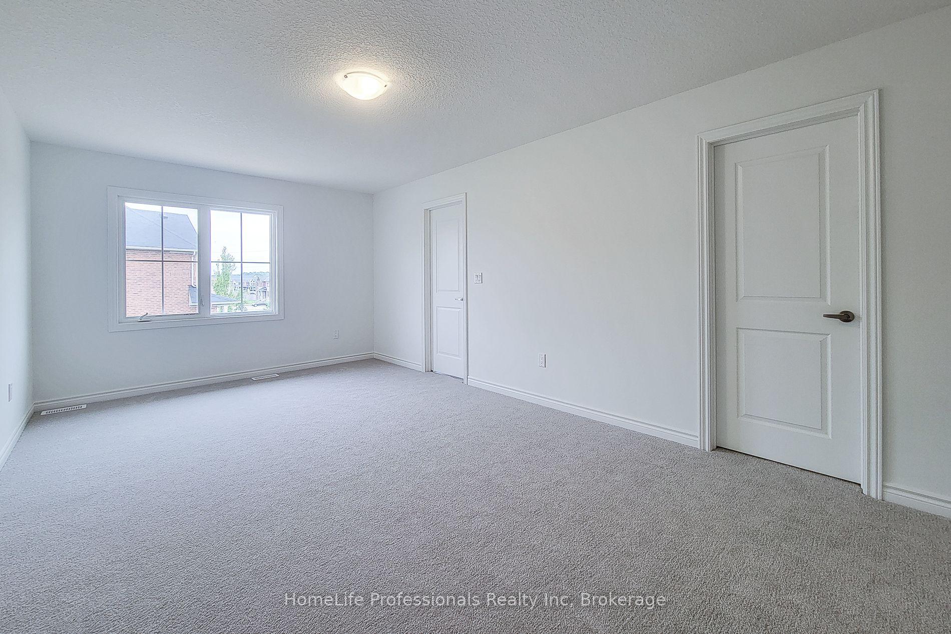 Photo 26 of 4 Elite Crescent, Haldimand — HOMEH