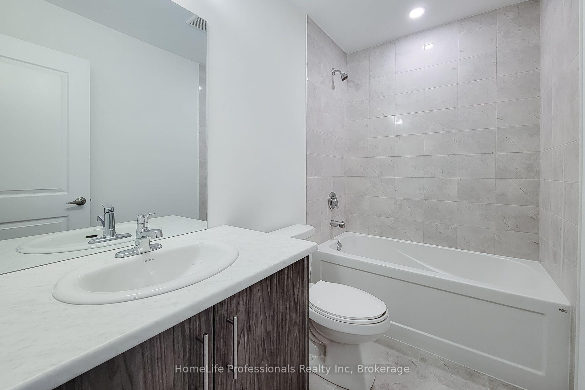 Photo 37 of 4 Elite Crescent, Haldimand — HOMEH