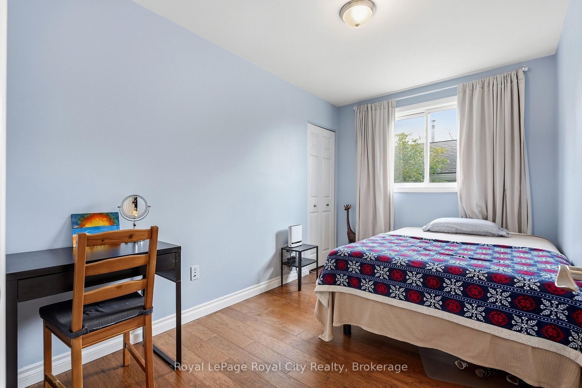 Photo 18 of Unit UPPER, 37 Mcilwraith Crescent, Guelph, Grange Road — HOMEH