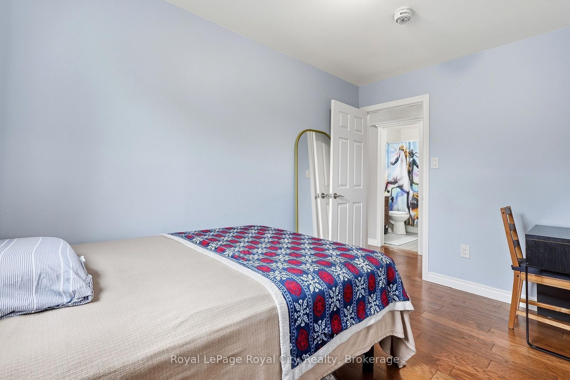Photo 19 of Unit UPPER, 37 Mcilwraith Crescent, Guelph, Grange Road — HOMEH