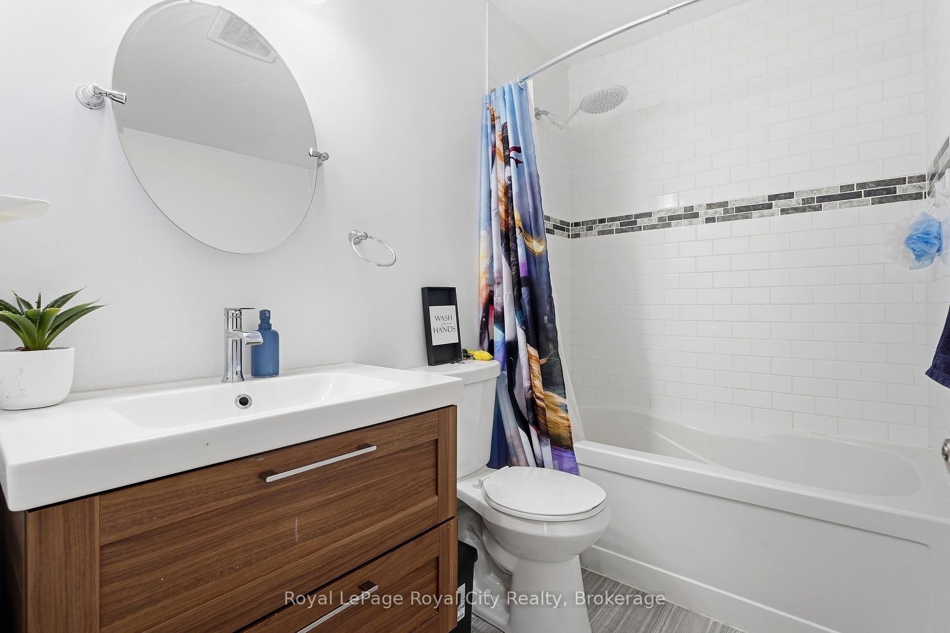 Photo 20 of Unit UPPER, 37 Mcilwraith Crescent, Guelph, Grange Road — HOMEH