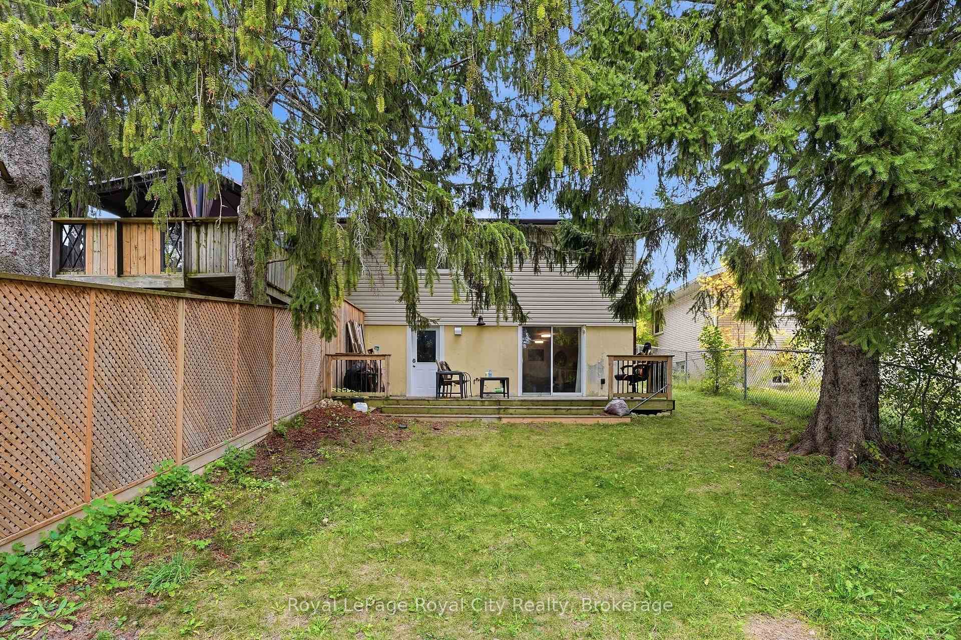 Photo 28 of Unit UPPER, 37 Mcilwraith Crescent, Guelph, Grange Road — HOMEH