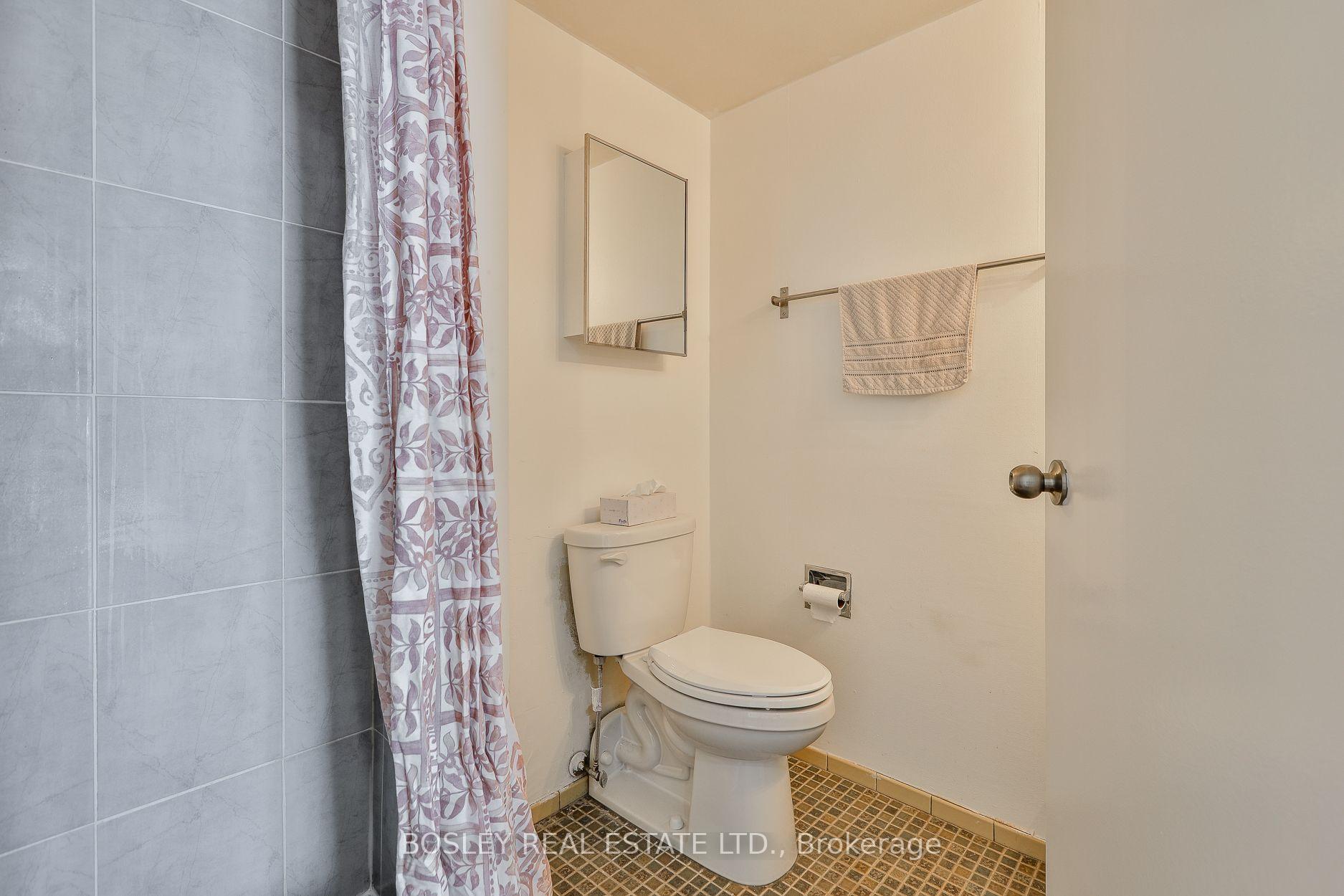Photo 10 of Unit 2825, 33 Harbour Square, Toronto, Waterfront Communities — HOMEH