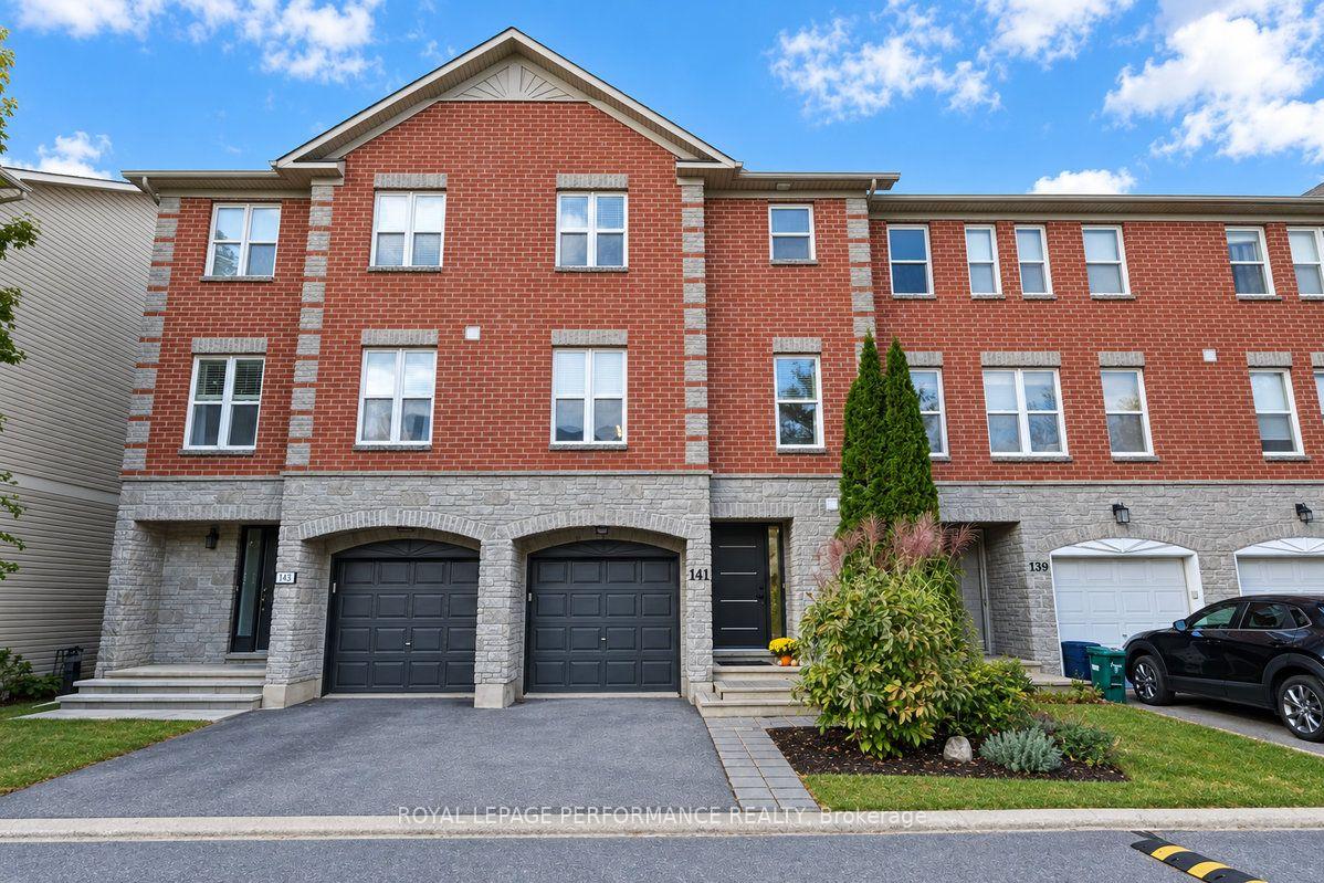Photo 1 of 141 Arcola Private, Ottawa, Overbrook/Castle Heights — HOMEH