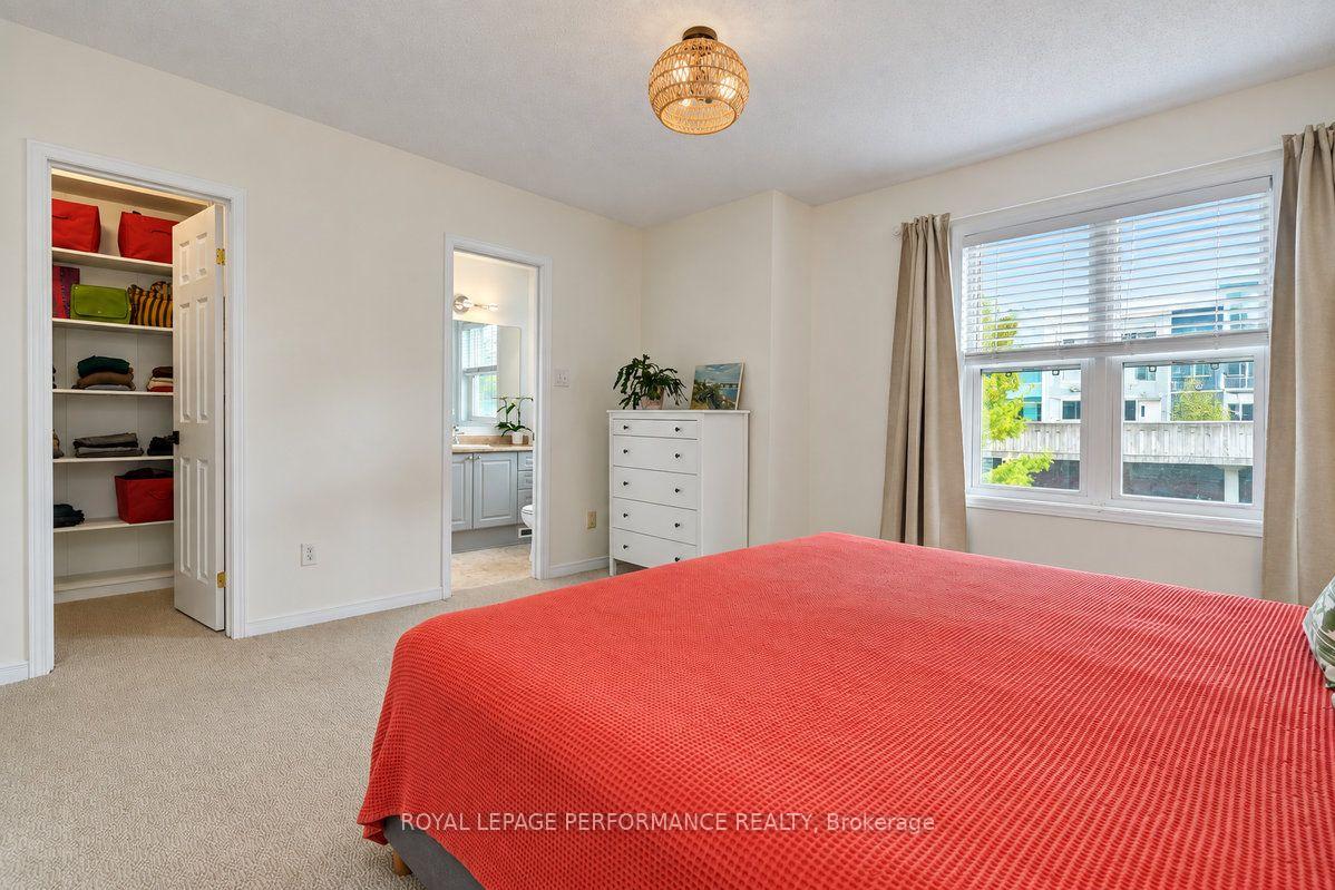 Photo 27 of 141 Arcola Private, Ottawa, Overbrook/Castle Heights — HOMEH