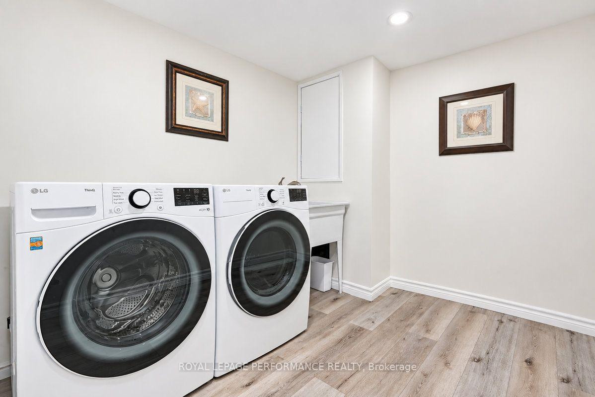 Photo 43 of 141 Arcola Private, Ottawa, Overbrook/Castle Heights — HOMEH