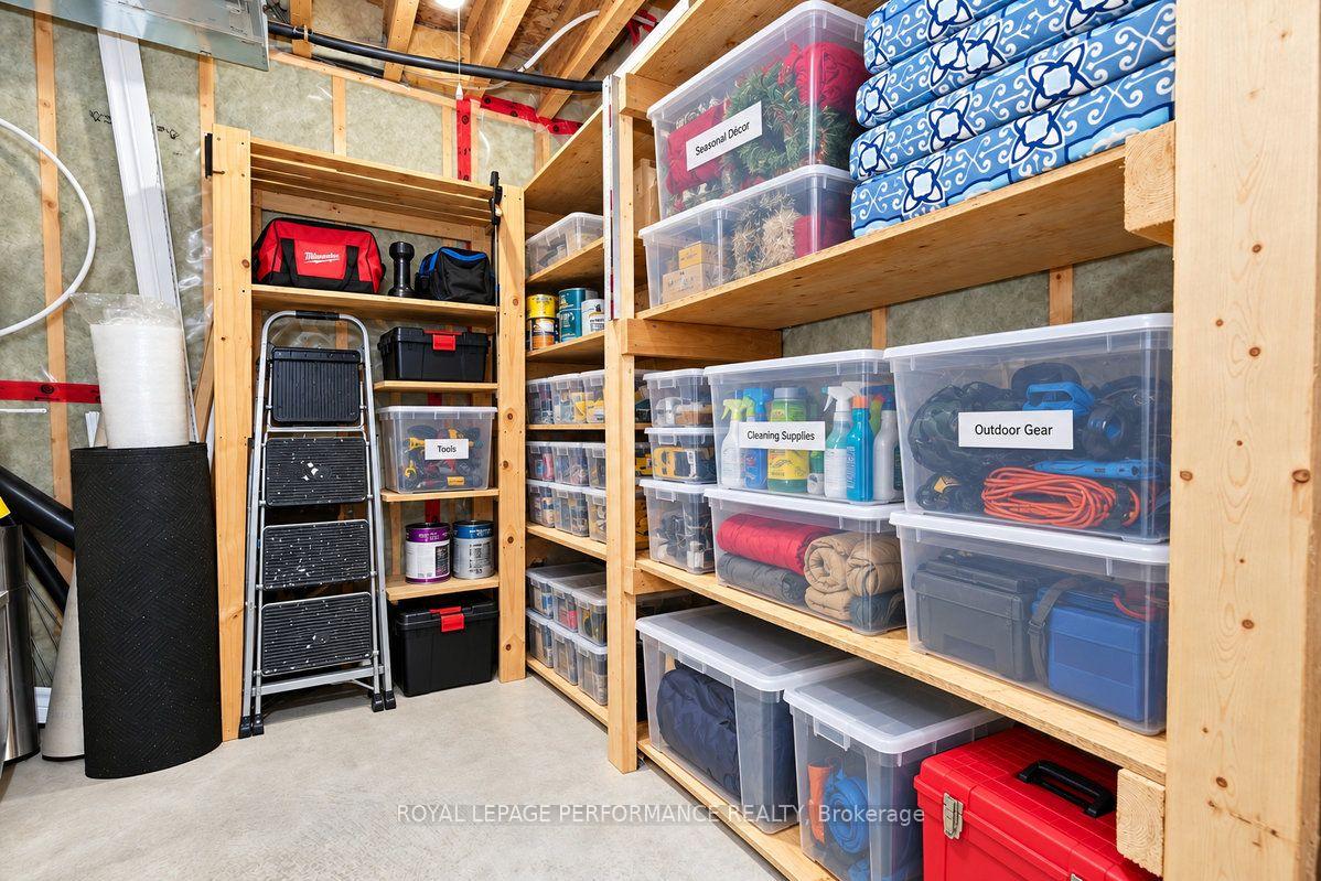 Photo 44 of 141 Arcola Private, Ottawa, Overbrook/Castle Heights — HOMEH