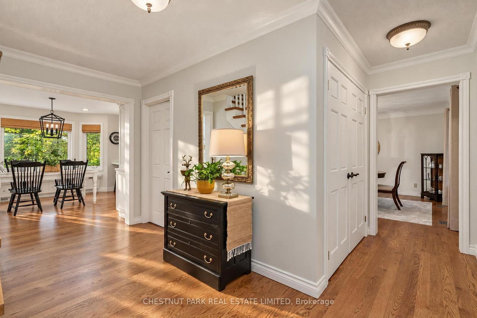 Photo 23 of 9 Mills Circle, Springwater, Midhurst — HOMEH