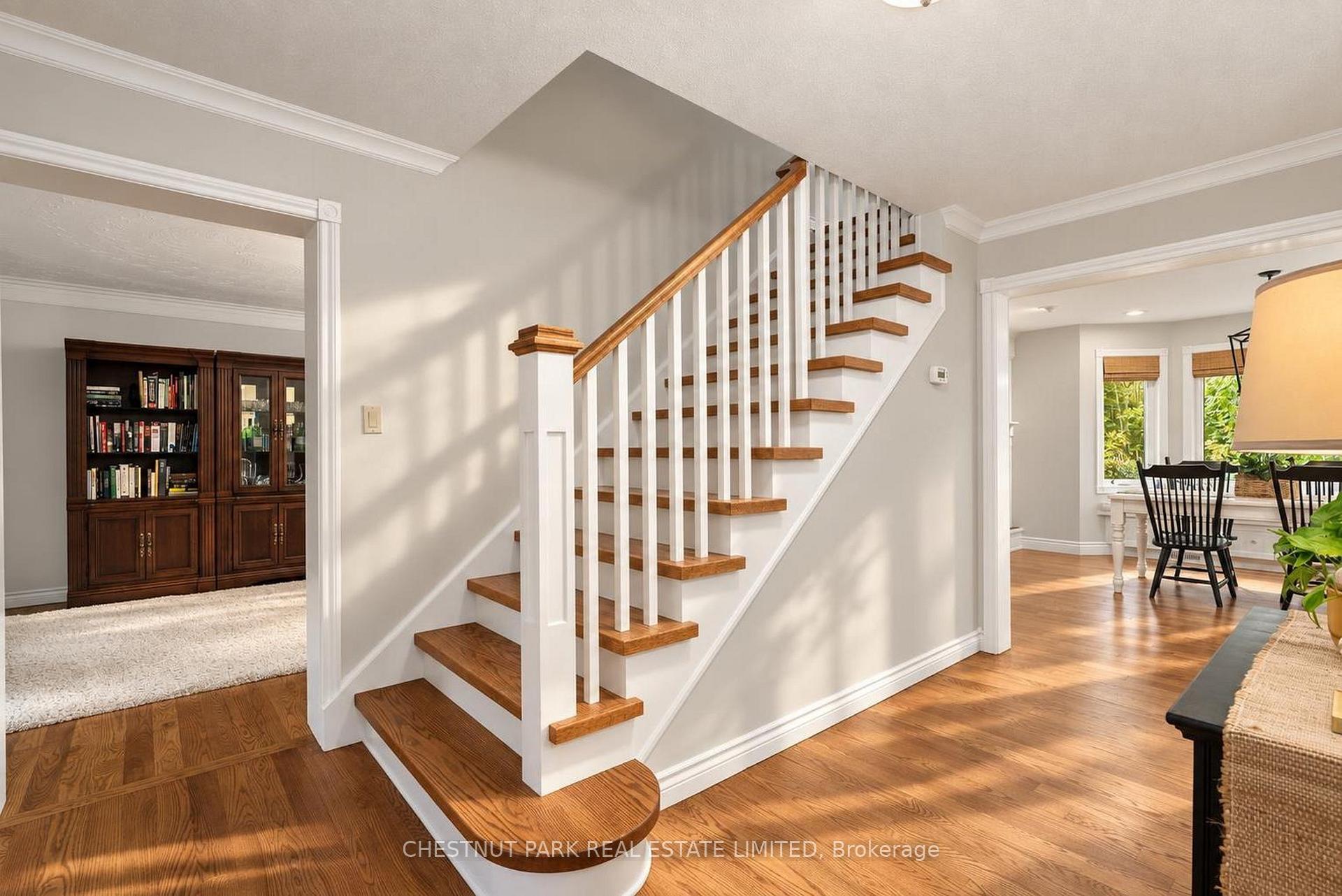 Photo 27 of 9 Mills Circle, Springwater, Midhurst — HOMEH