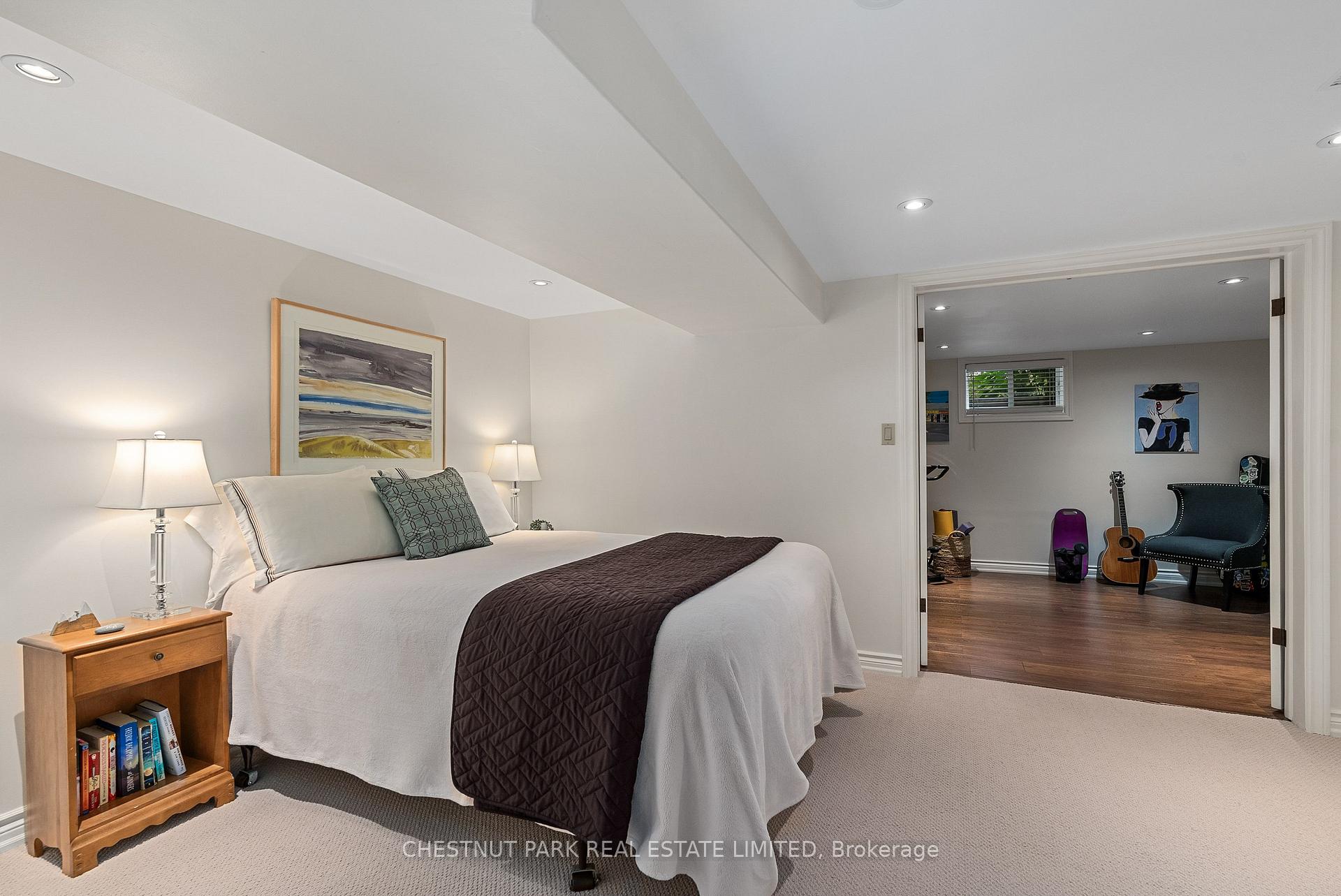 Photo 38 of 9 Mills Circle, Springwater, Midhurst — HOMEH