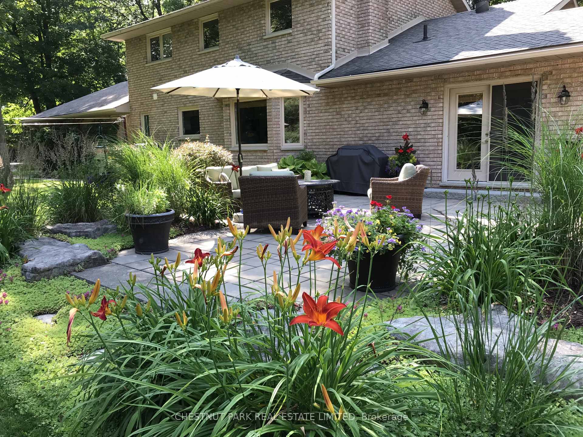 Photo 45 of 9 Mills Circle, Springwater, Midhurst — HOMEH