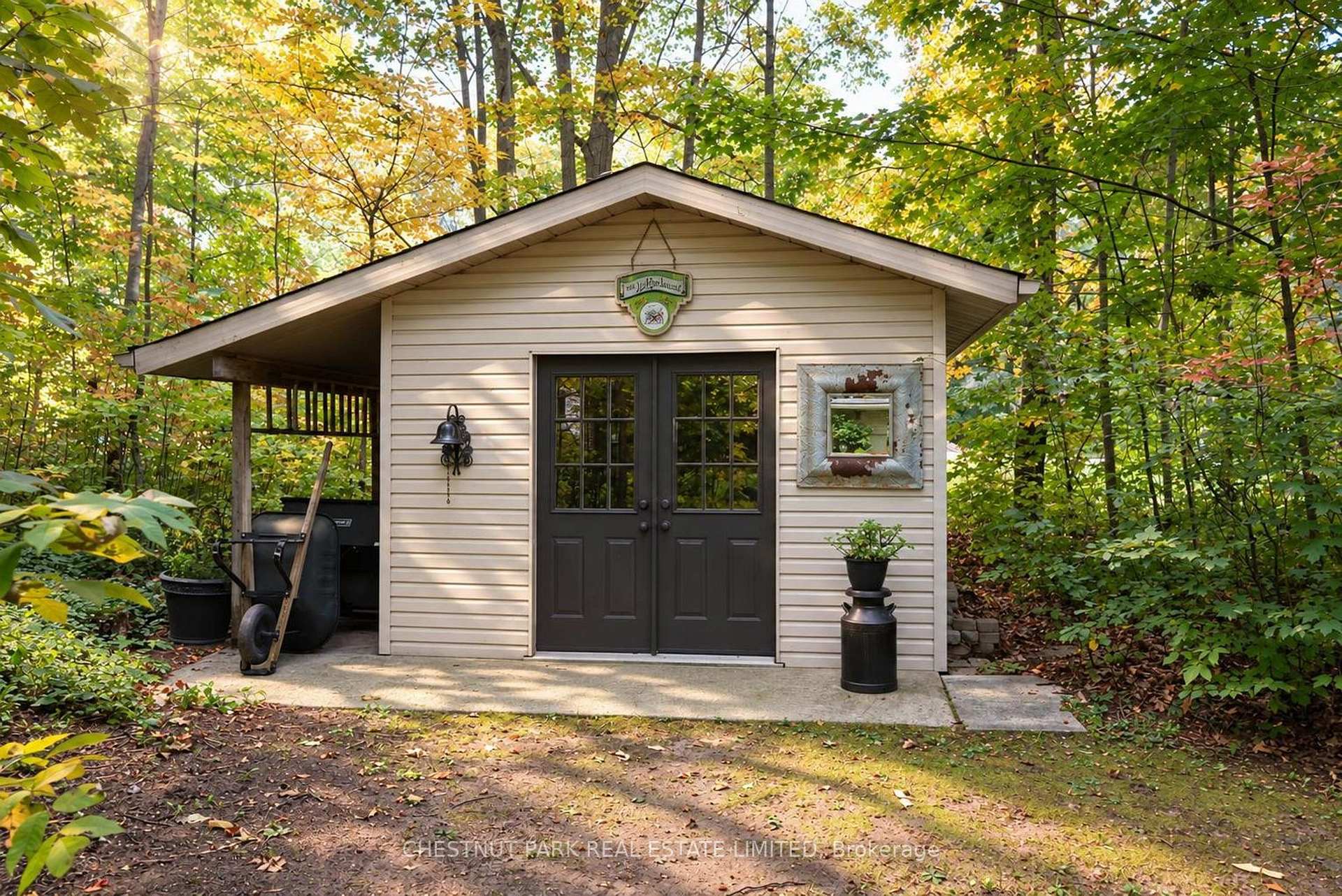Photo 48 of 9 Mills Circle, Springwater, Midhurst — HOMEH