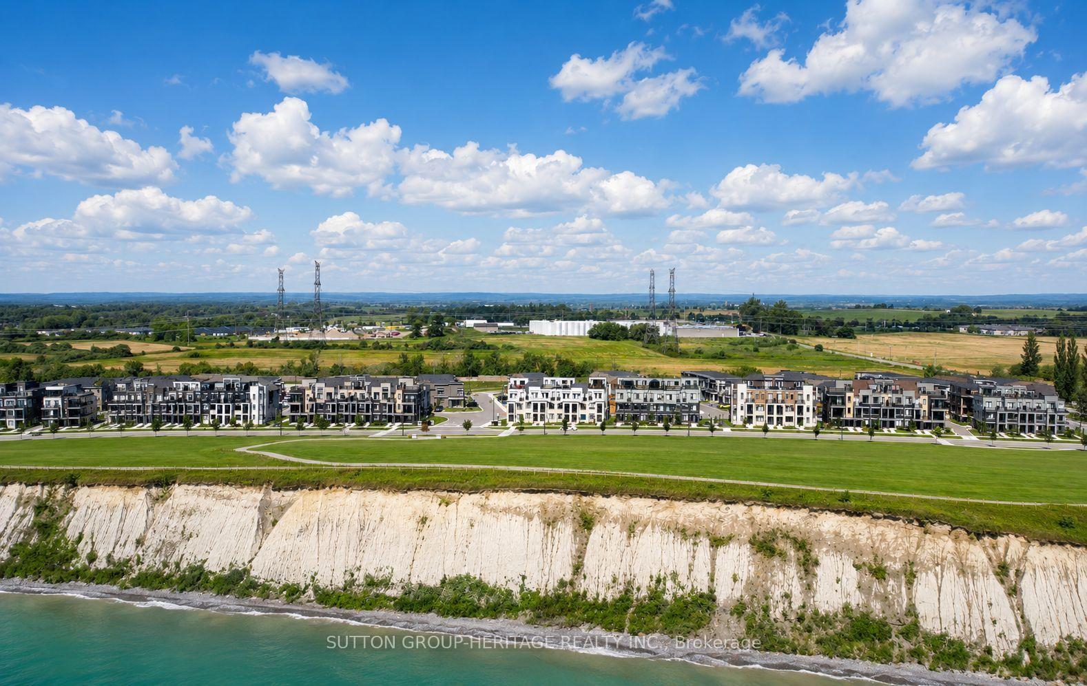 Photo 34 of 22 C Lookout Drive, Clarington, Bowmanville — HOMEH