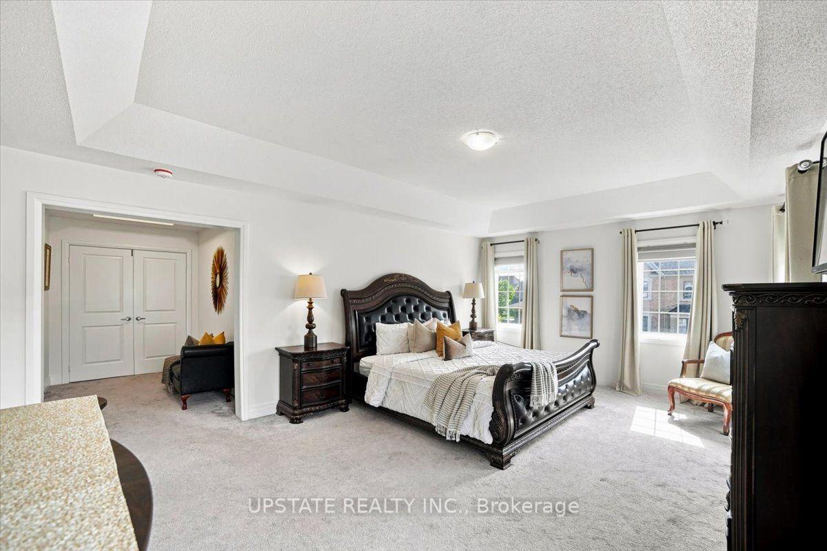 Photo 18 of 18 Blenheim Circle, Whitby, Rural Whitby — HOMEH
