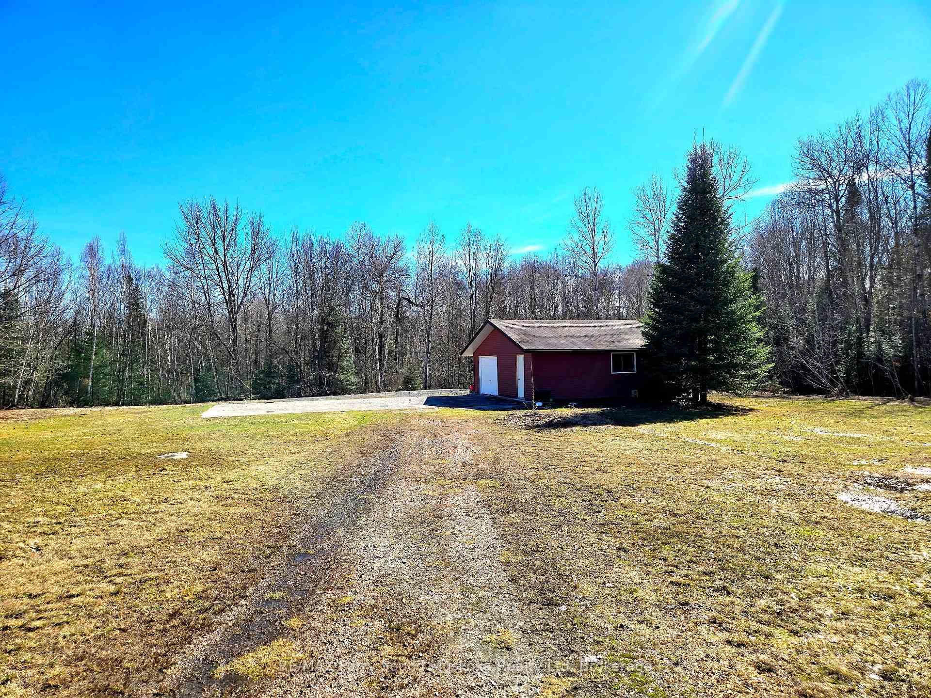 Photo 36 of 50 Woods Road, Carling — HOMEH