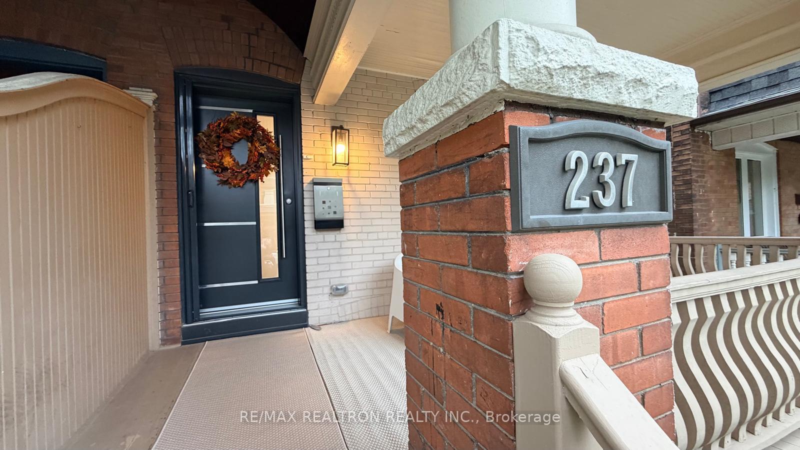 Photo 2 of 237 Melita Avenue, Toronto, Wychwood — HOMEH