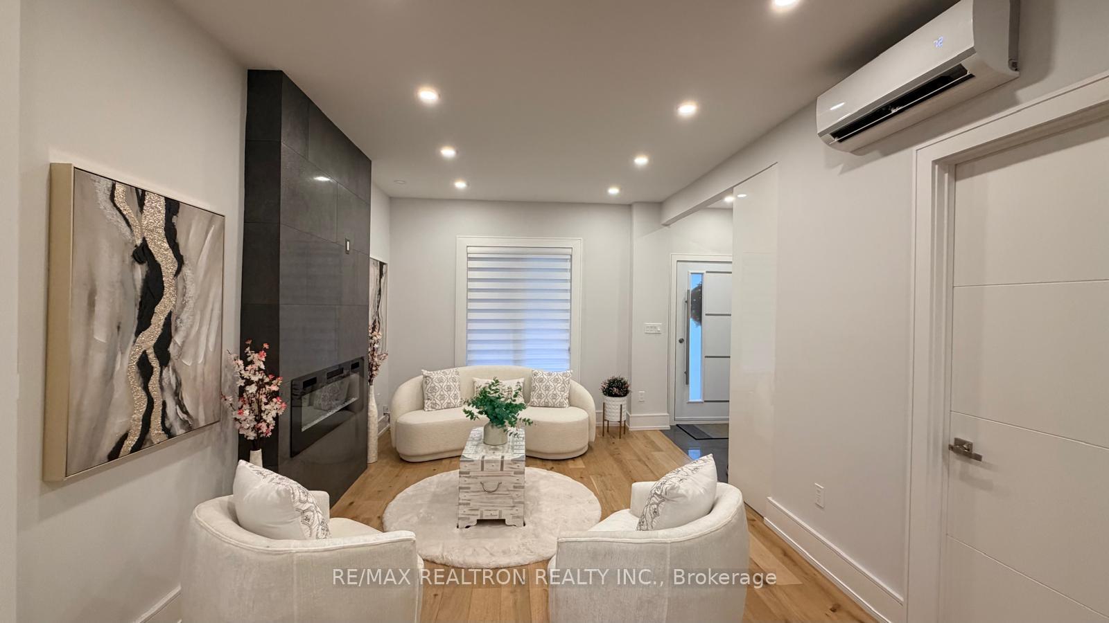 Photo 5 of 237 Melita Avenue, Toronto, Wychwood — HOMEH