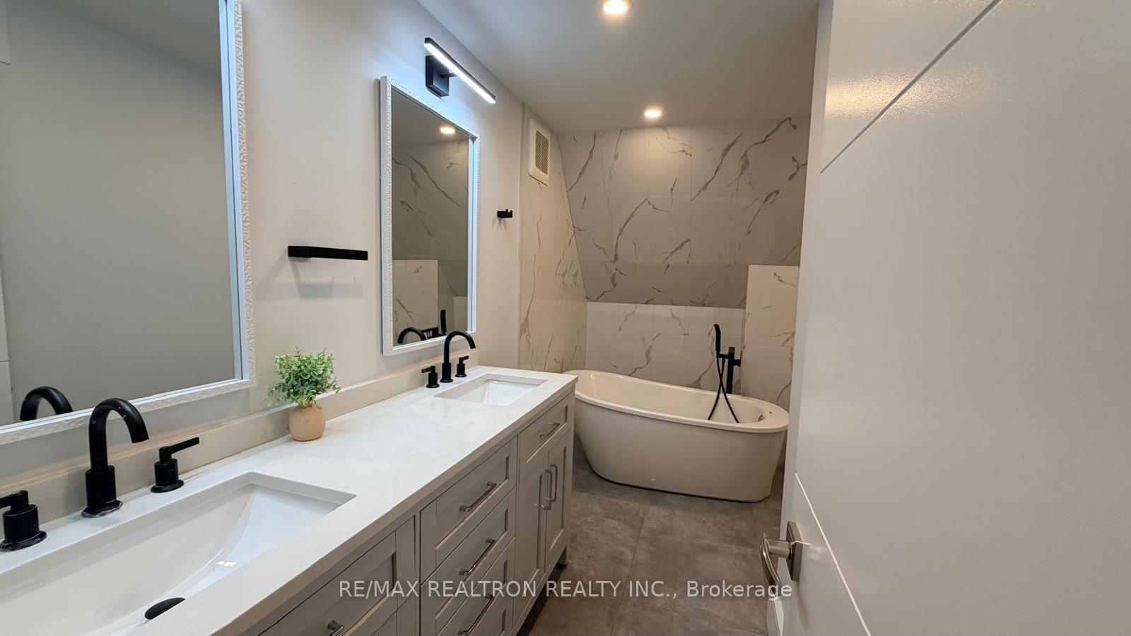 Photo 22 of 237 Melita Avenue, Toronto, Wychwood — HOMEH