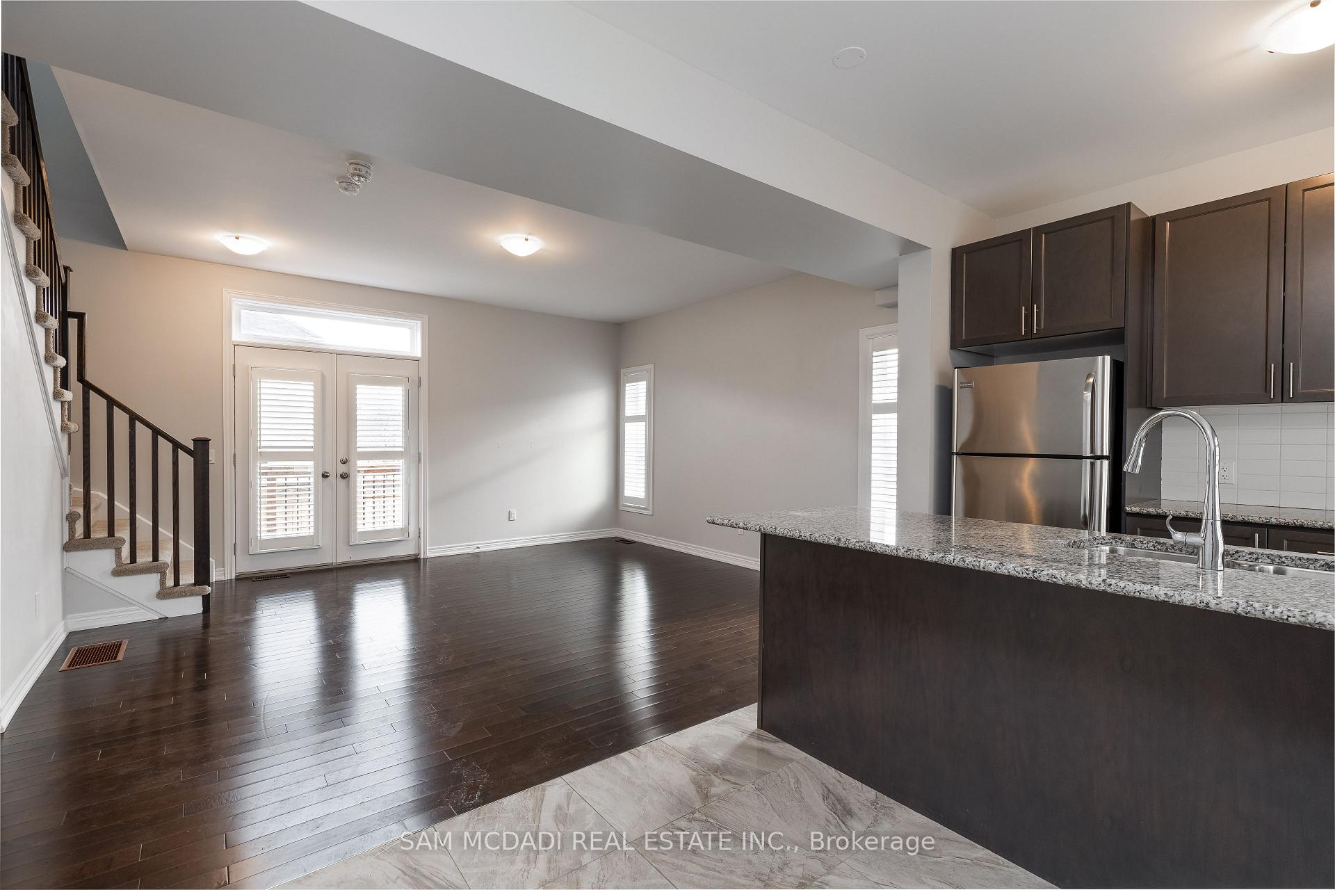 Photo 6 of 2314 Natasha Circle, Oakville, Bronte Creek — HOMEH