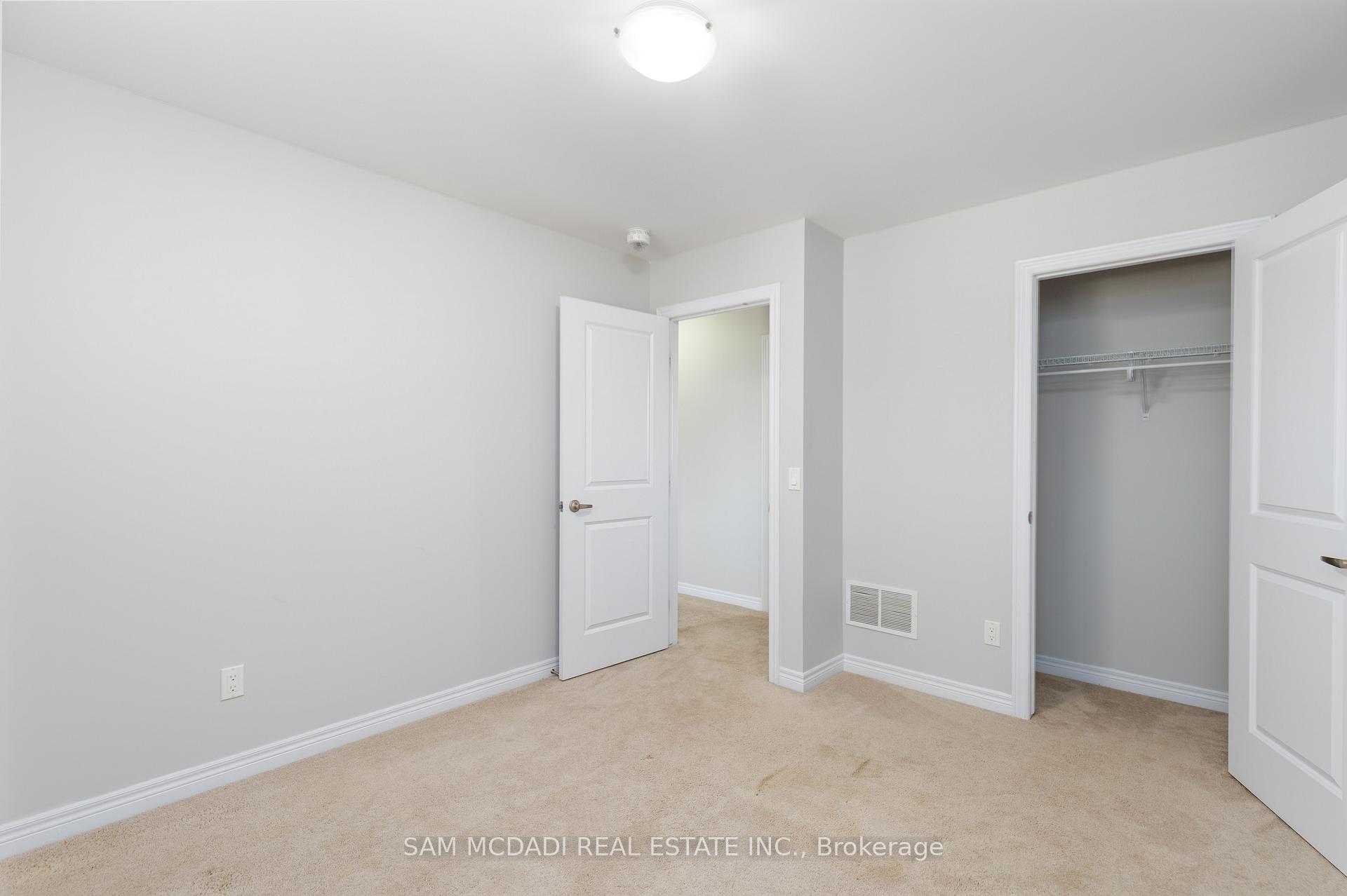 Photo 17 of 2314 Natasha Circle, Oakville, Bronte Creek — HOMEH