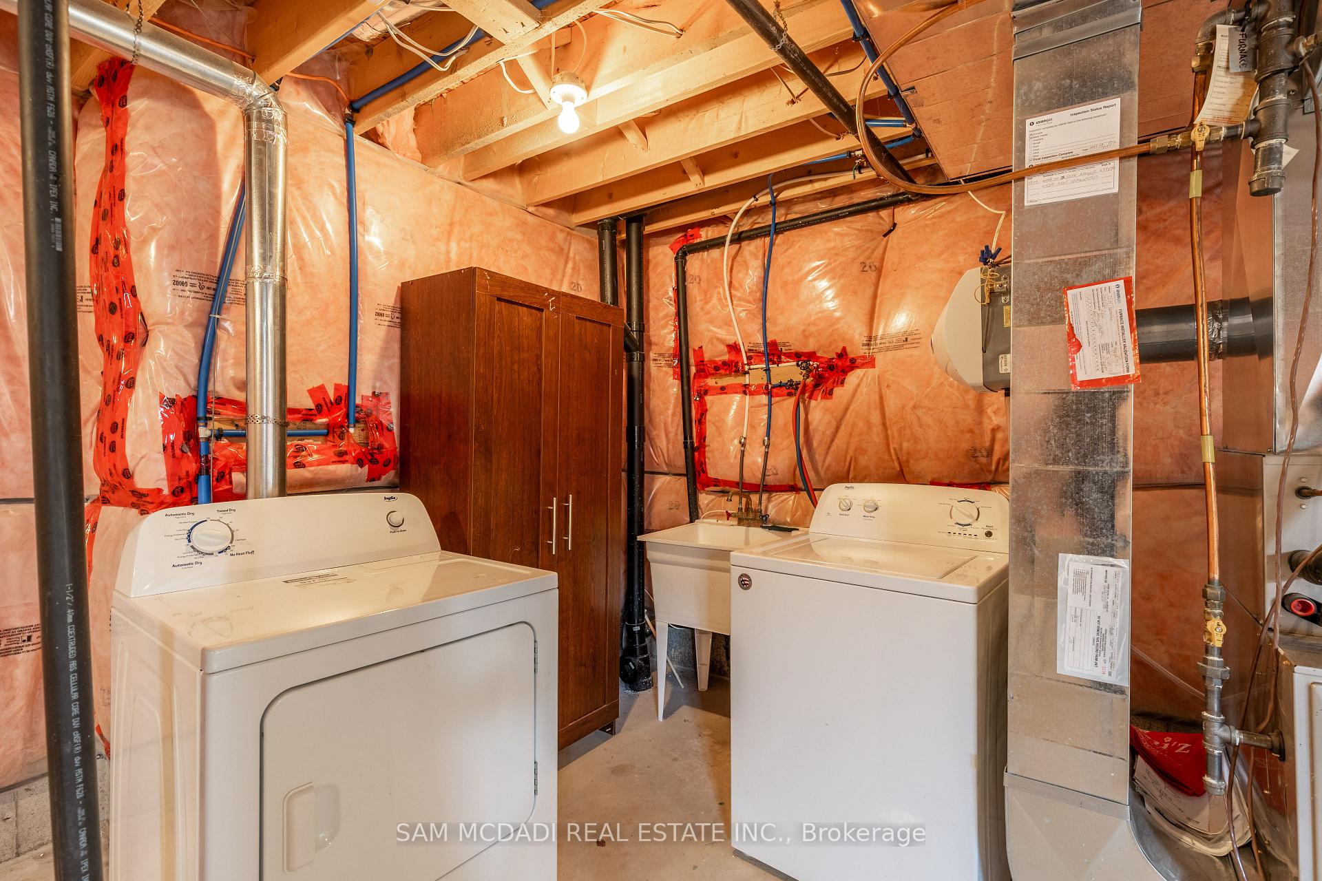 Photo 18 of 2314 Natasha Circle, Oakville, Bronte Creek — HOMEH