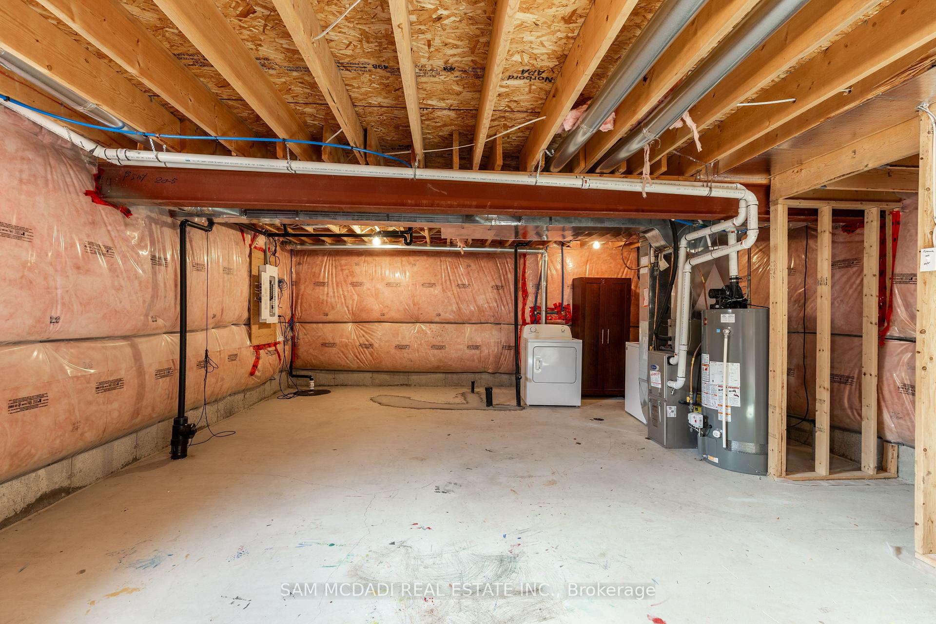 Photo 19 of 2314 Natasha Circle, Oakville, Bronte Creek — HOMEH