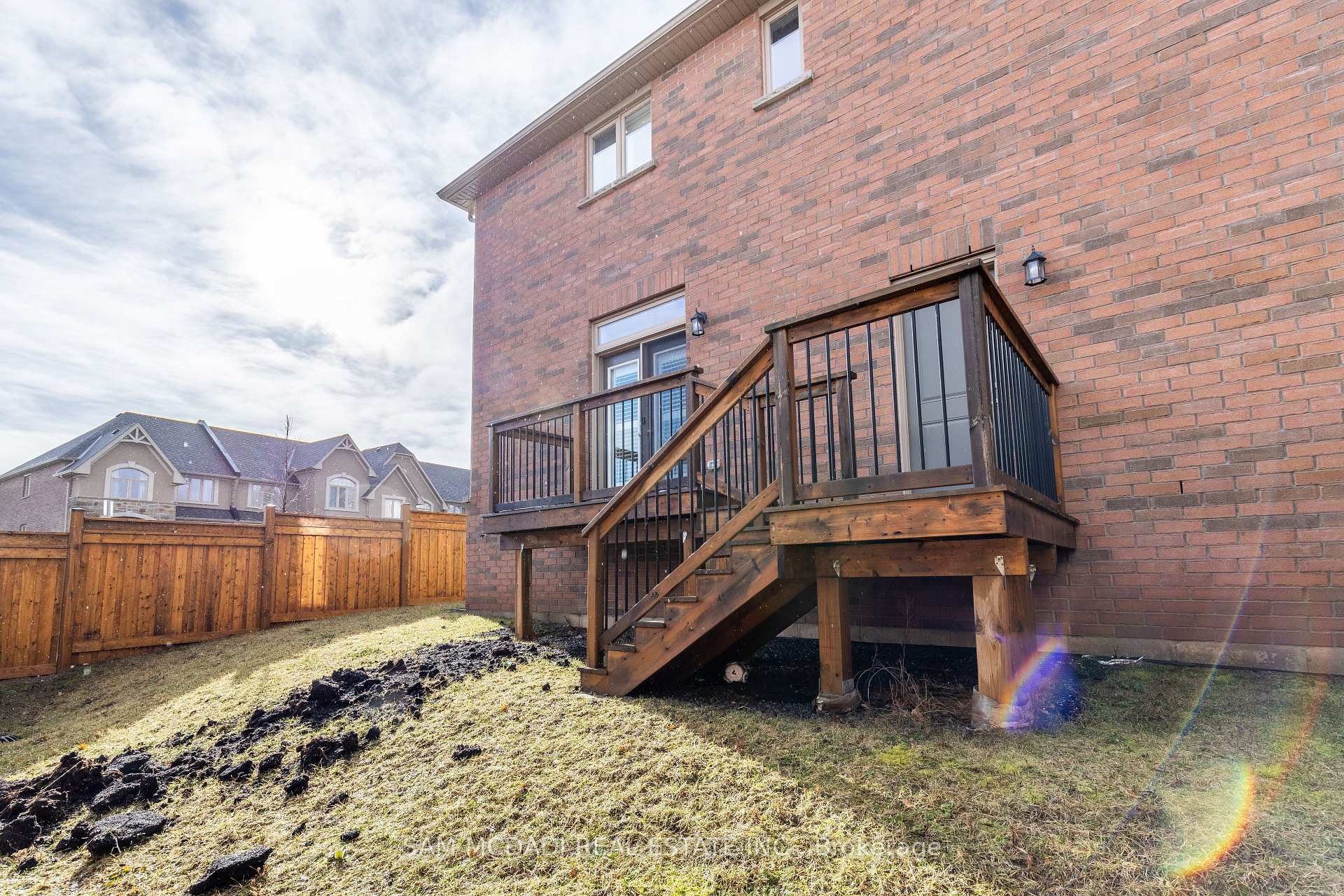Photo 22 of 2314 Natasha Circle, Oakville, Bronte Creek — HOMEH