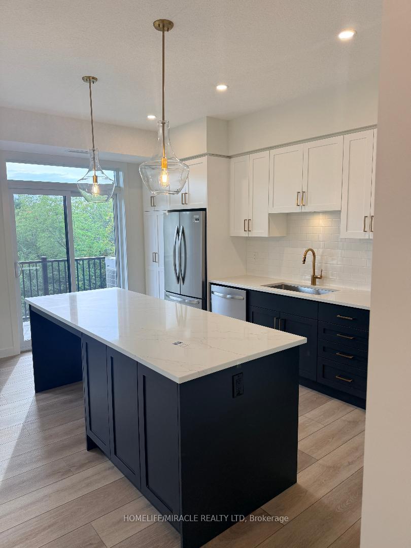 Photo 6 of Unit 124, 824 Woolwich Street, Guelph, Riverside Park — HOMEH