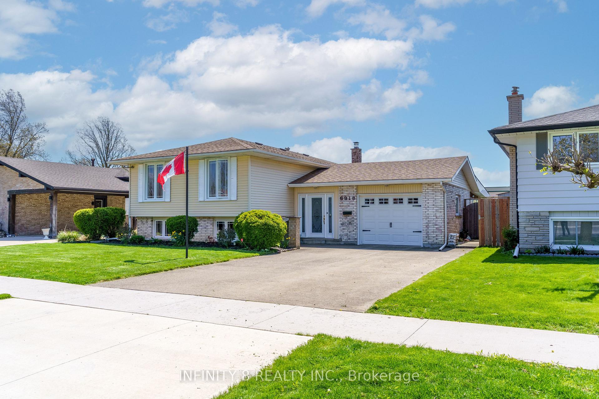 Photo 2 of 6918 Casey Street, Niagara Falls, Casey — HOMEH