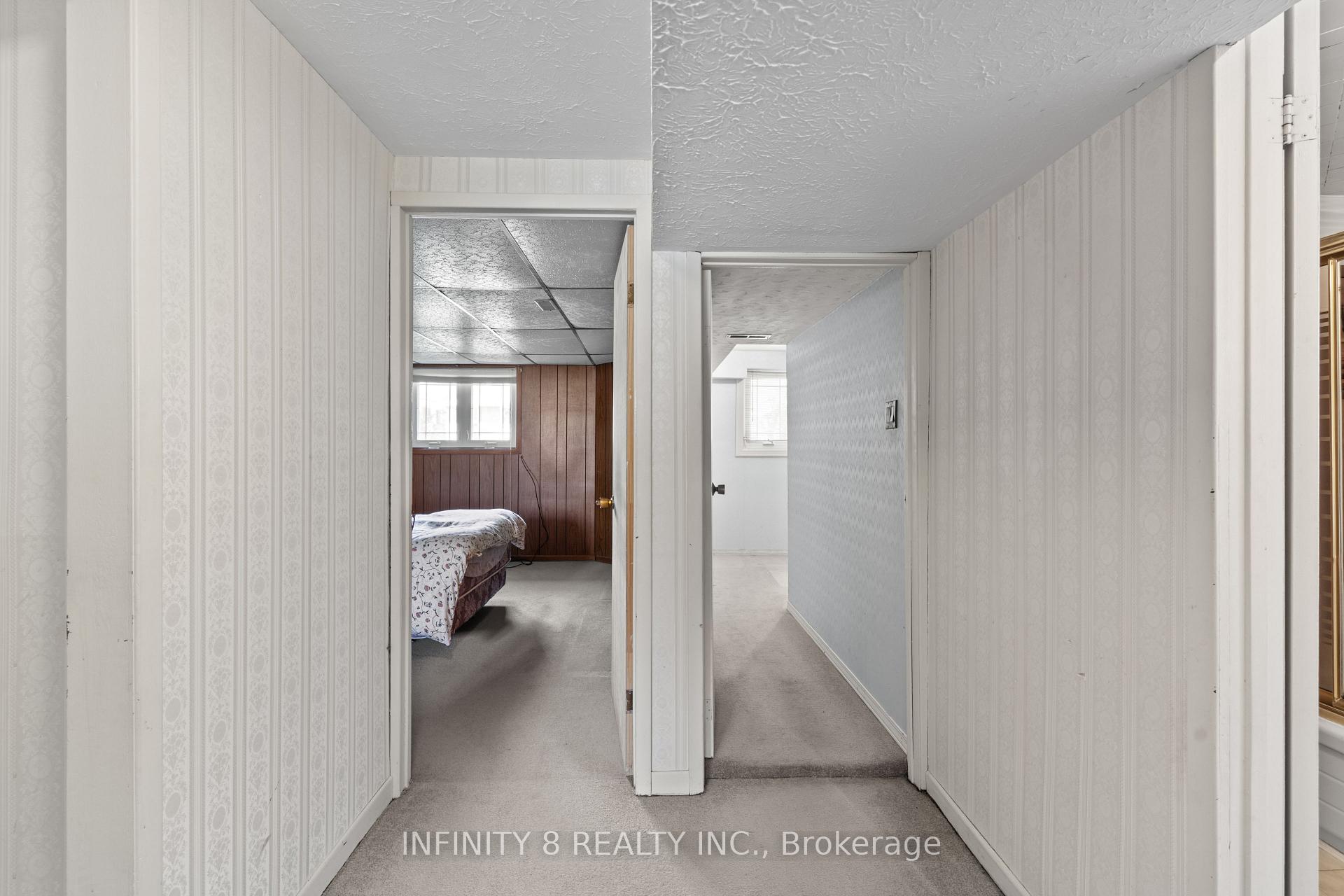 Photo 26 of 6918 Casey Street, Niagara Falls, Casey — HOMEH