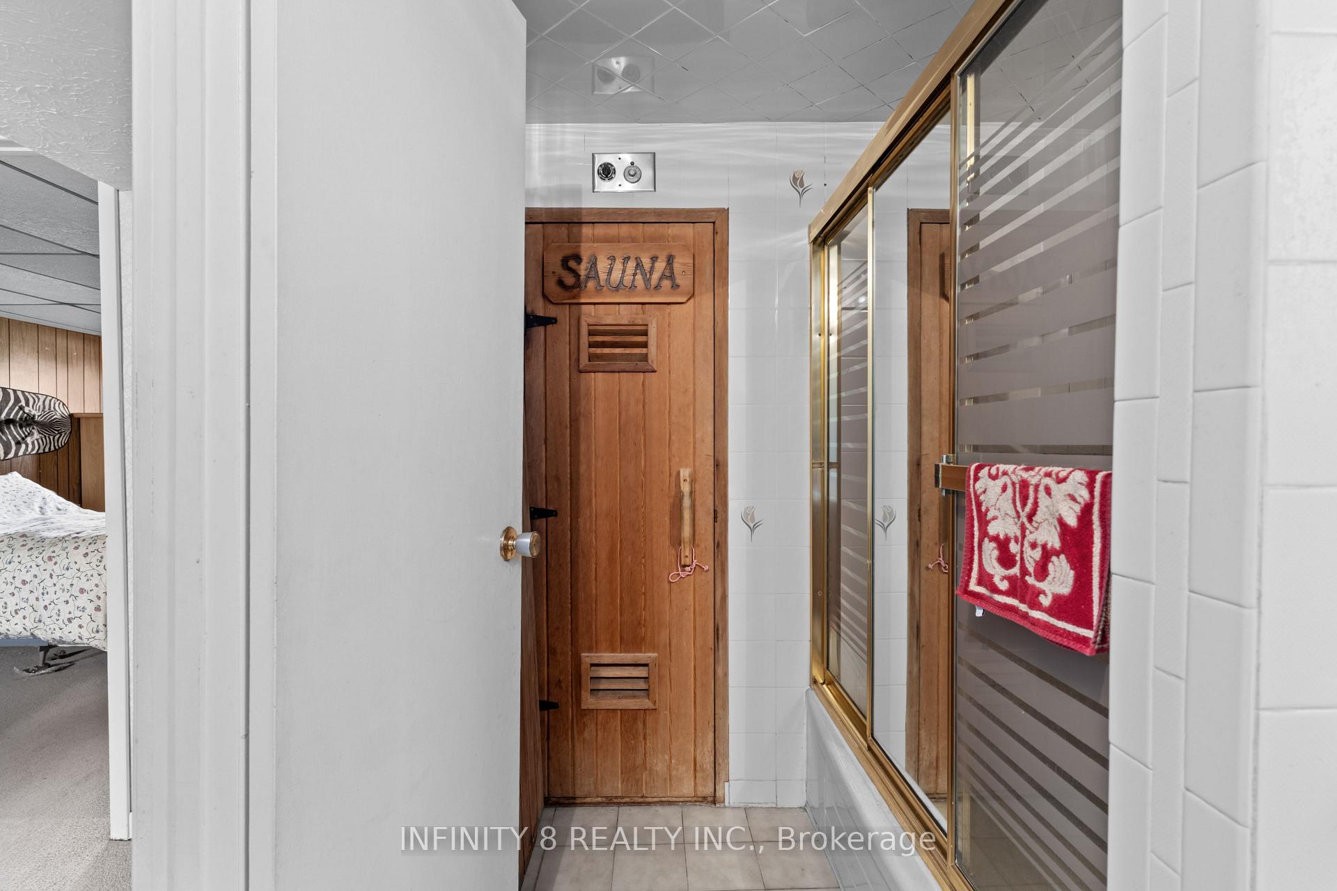Photo 30 of 6918 Casey Street, Niagara Falls, Casey — HOMEH