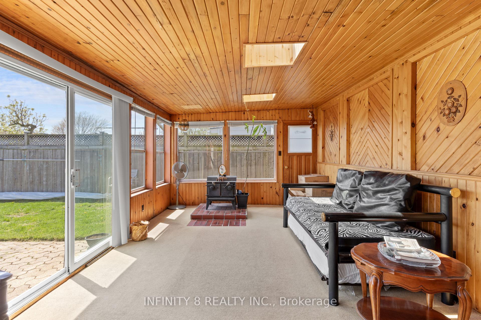 Photo 37 of 6918 Casey Street, Niagara Falls, Casey — HOMEH