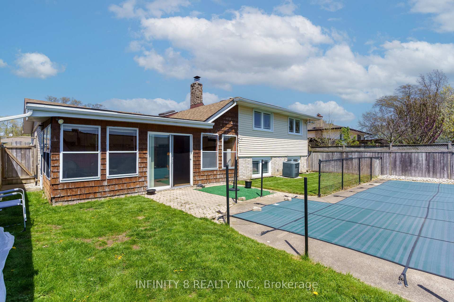 Photo 42 of 6918 Casey Street, Niagara Falls, Casey — HOMEH